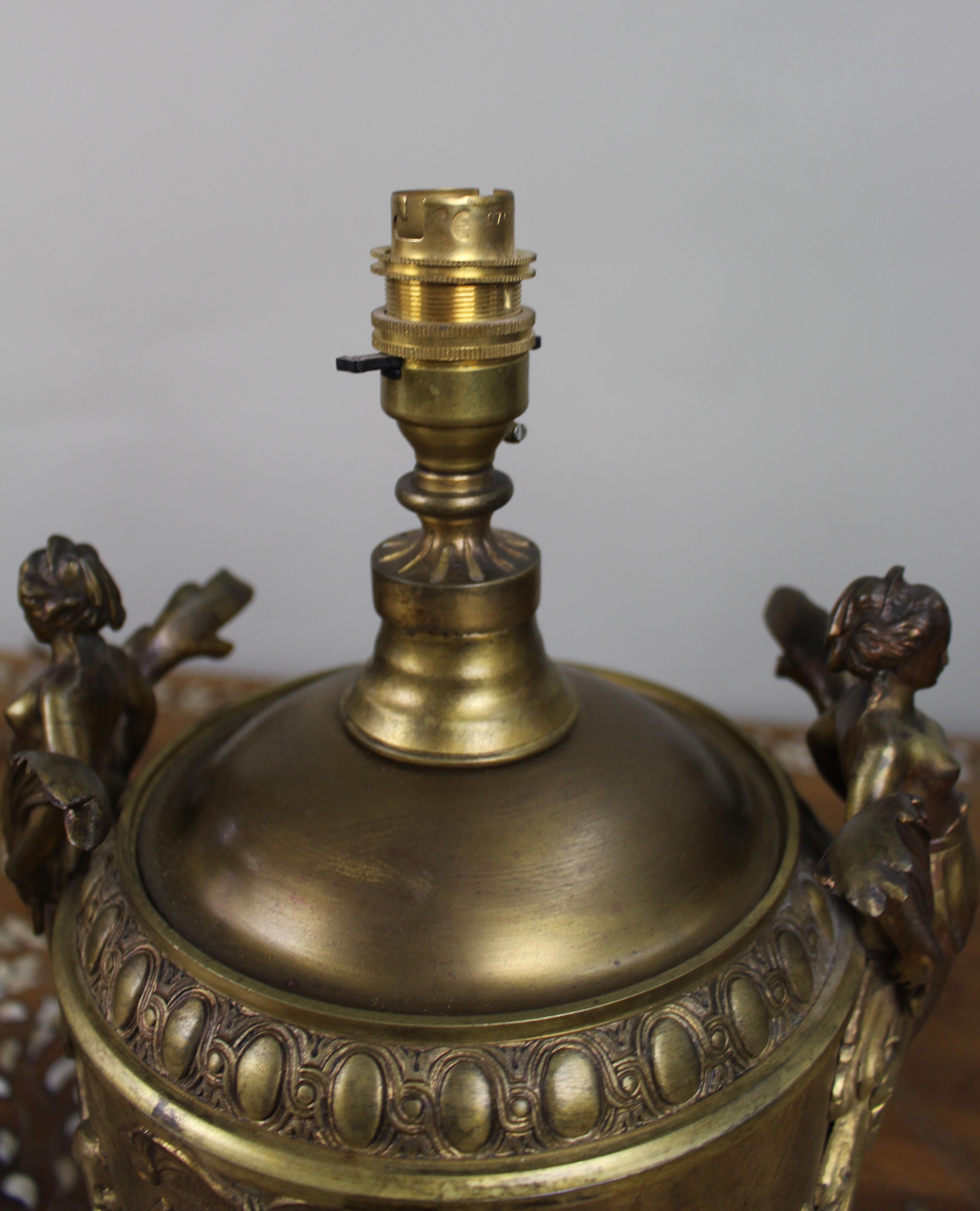 Pair of French Gilt Bronze Urn Lamps with Putti Reliefs, circa 1900 For Sale 6