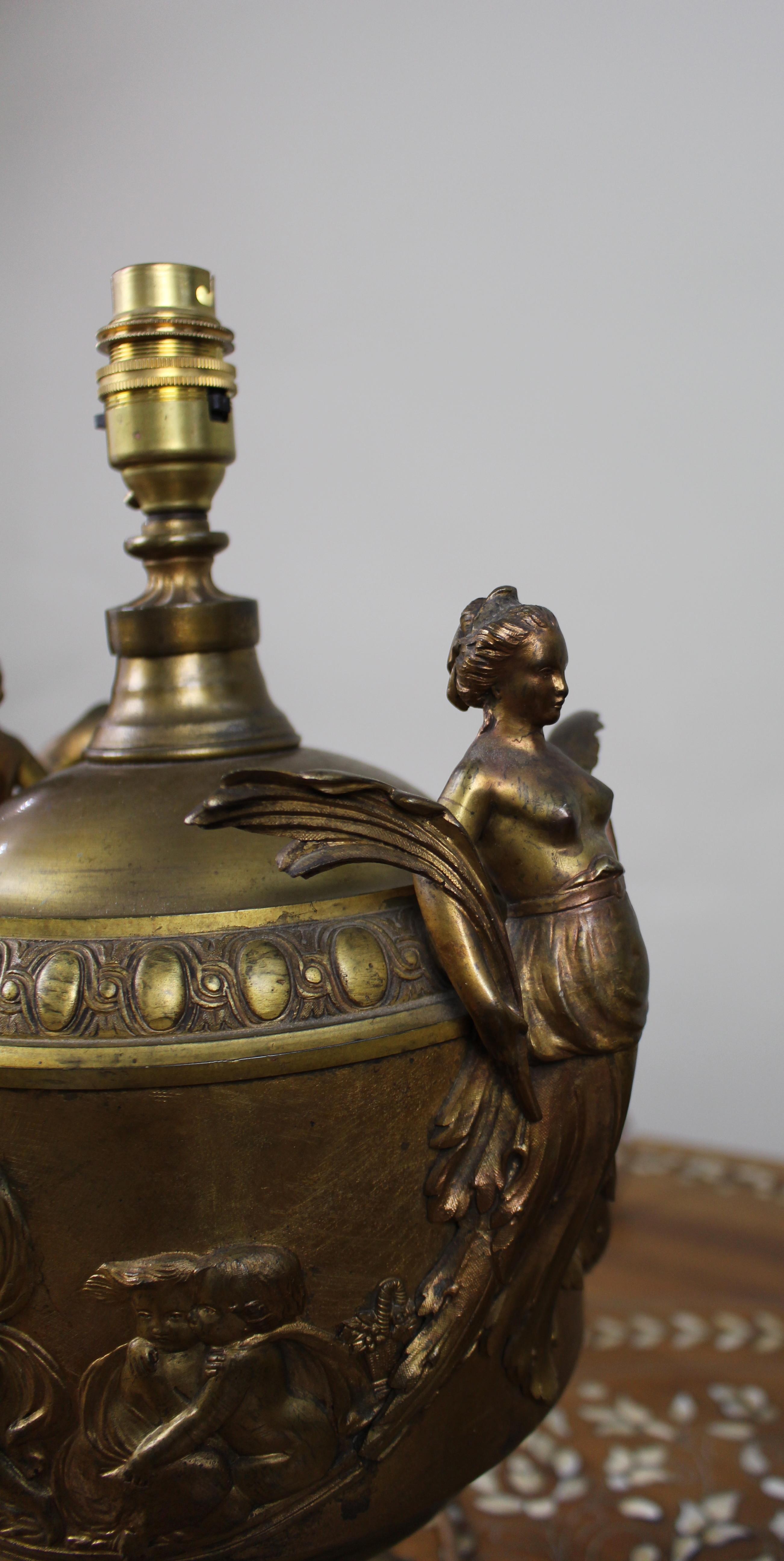Pair of French Gilt Bronze Urn Lamps with Putti Reliefs, circa 1900 For Sale 4