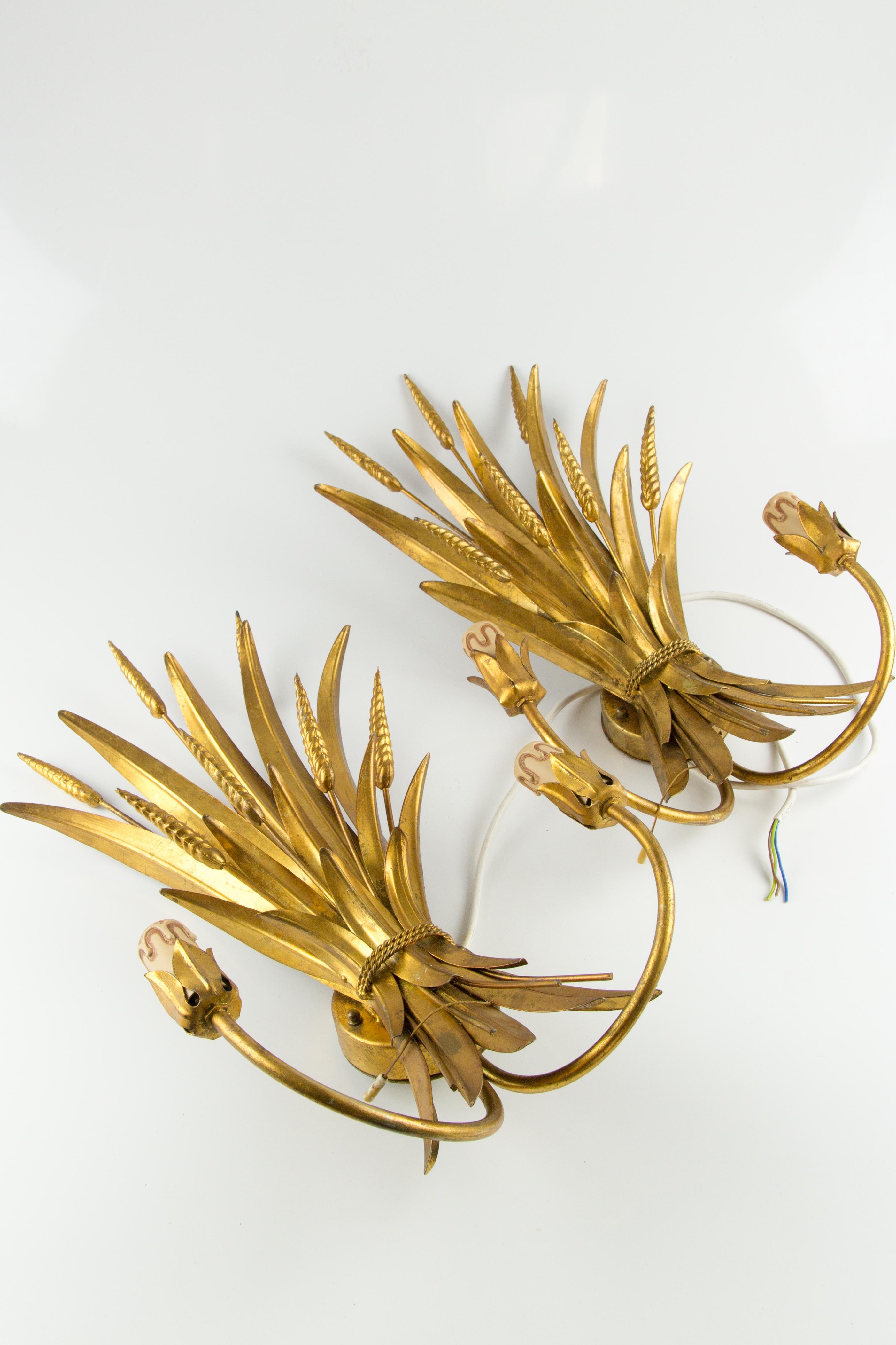 Pair of French Gilt Toleware Wheat Leaf Wall Sconces, 1950s 7