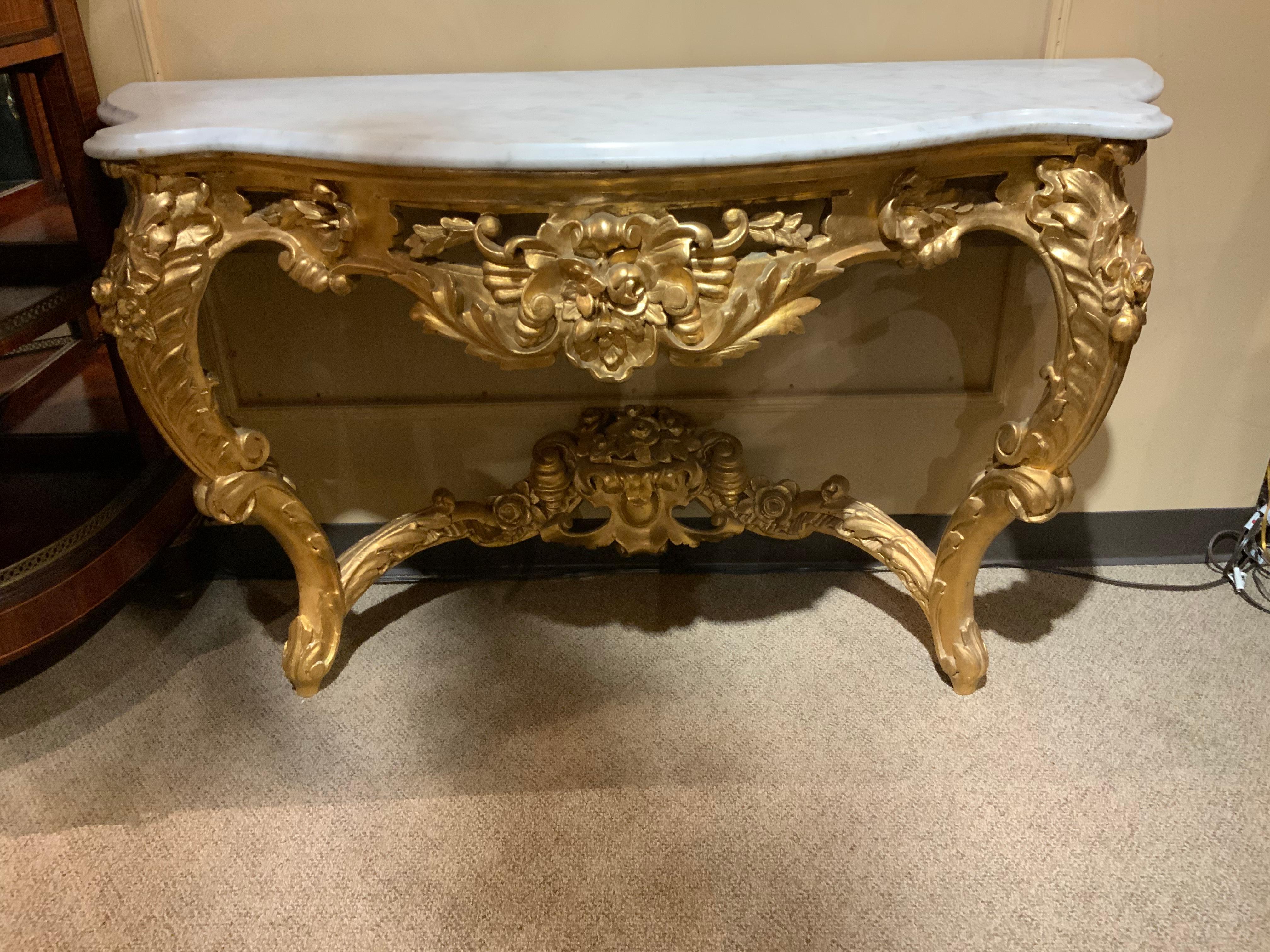 Pair of French Giltwood consoles with white marble tops For Sale 1