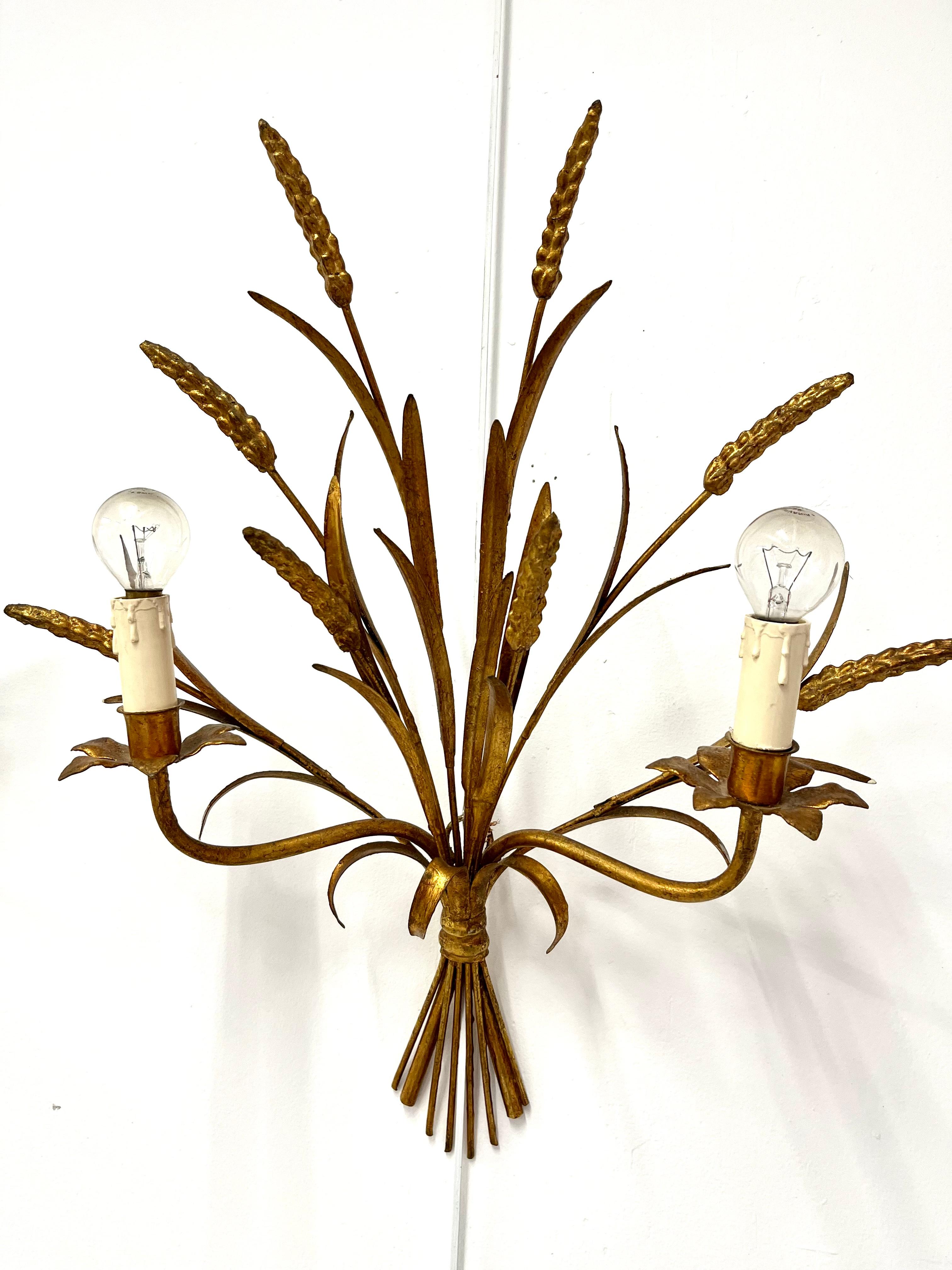 Gilt Pair of French Golden Sconces St Maison Charles 1980 Ears of Weat and Leaves For Sale