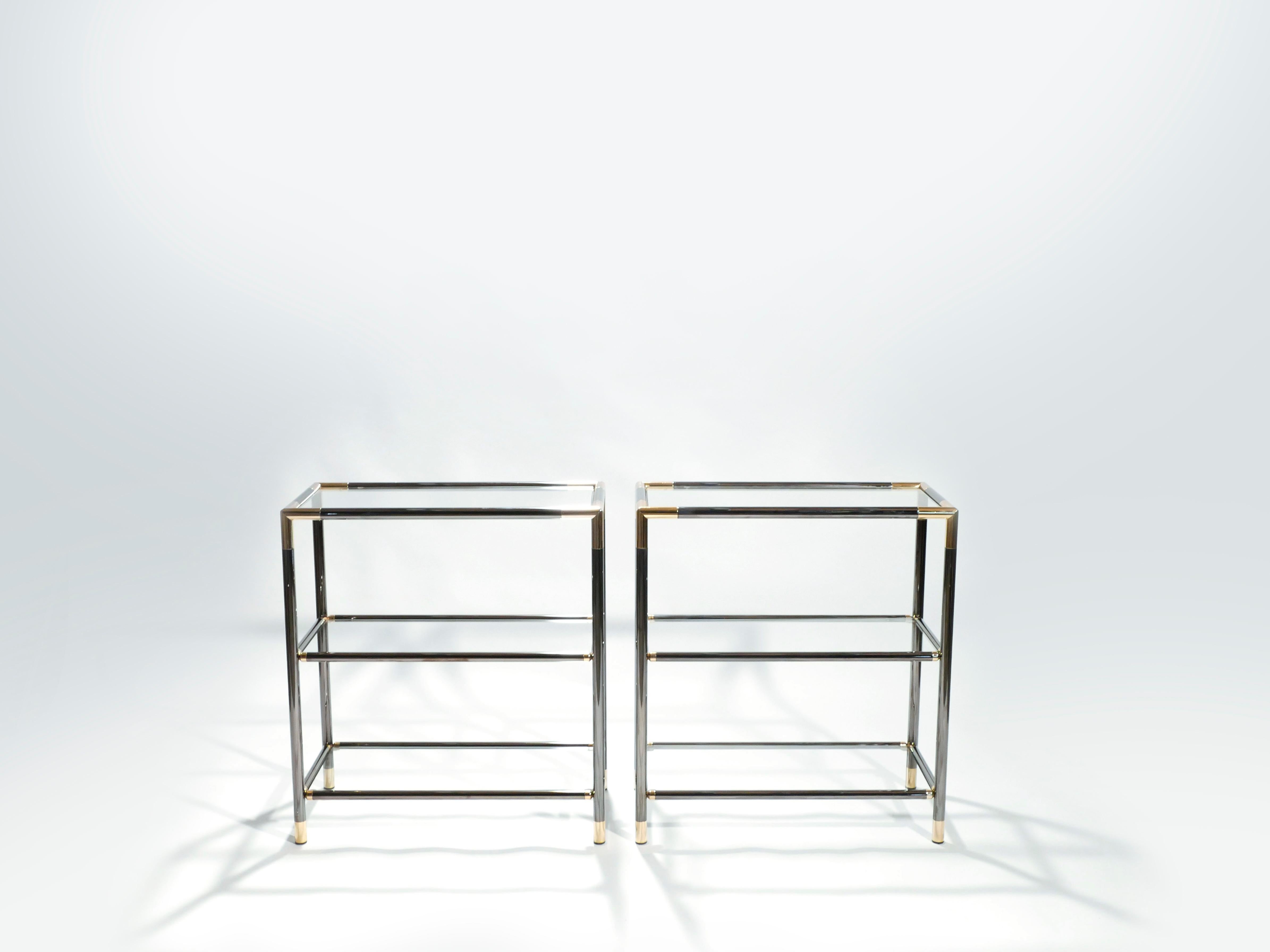 Pair of French Gunmetal and Brass Three-Tiered Shelves, 1970s In Good Condition In Paris, IDF
