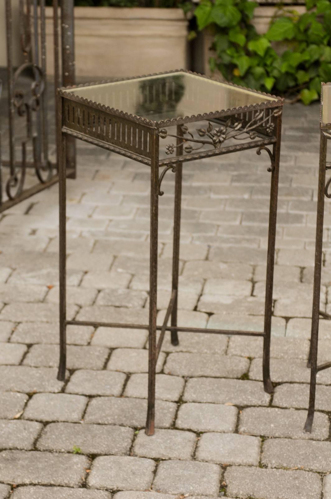 20th Century Pair of French Hand-Wrought Iron Side Tables with Floral Motifs, circa 1900