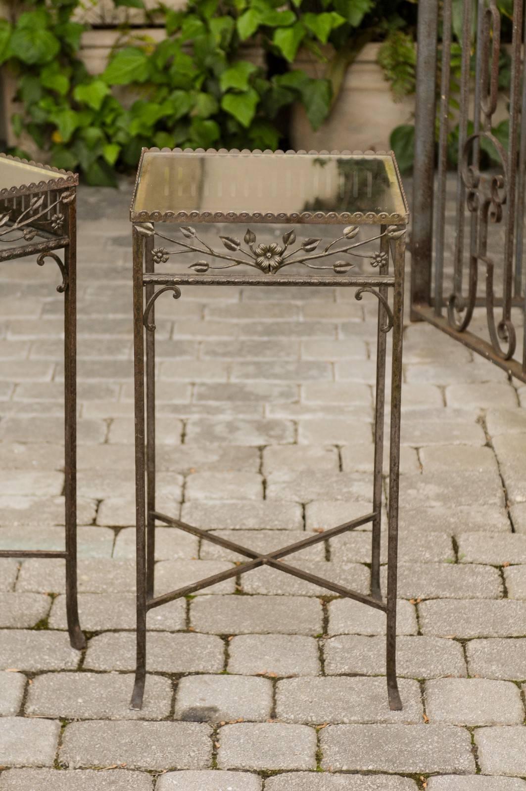 Pair of French Hand-Wrought Iron Side Tables with Floral Motifs, circa 1900 1