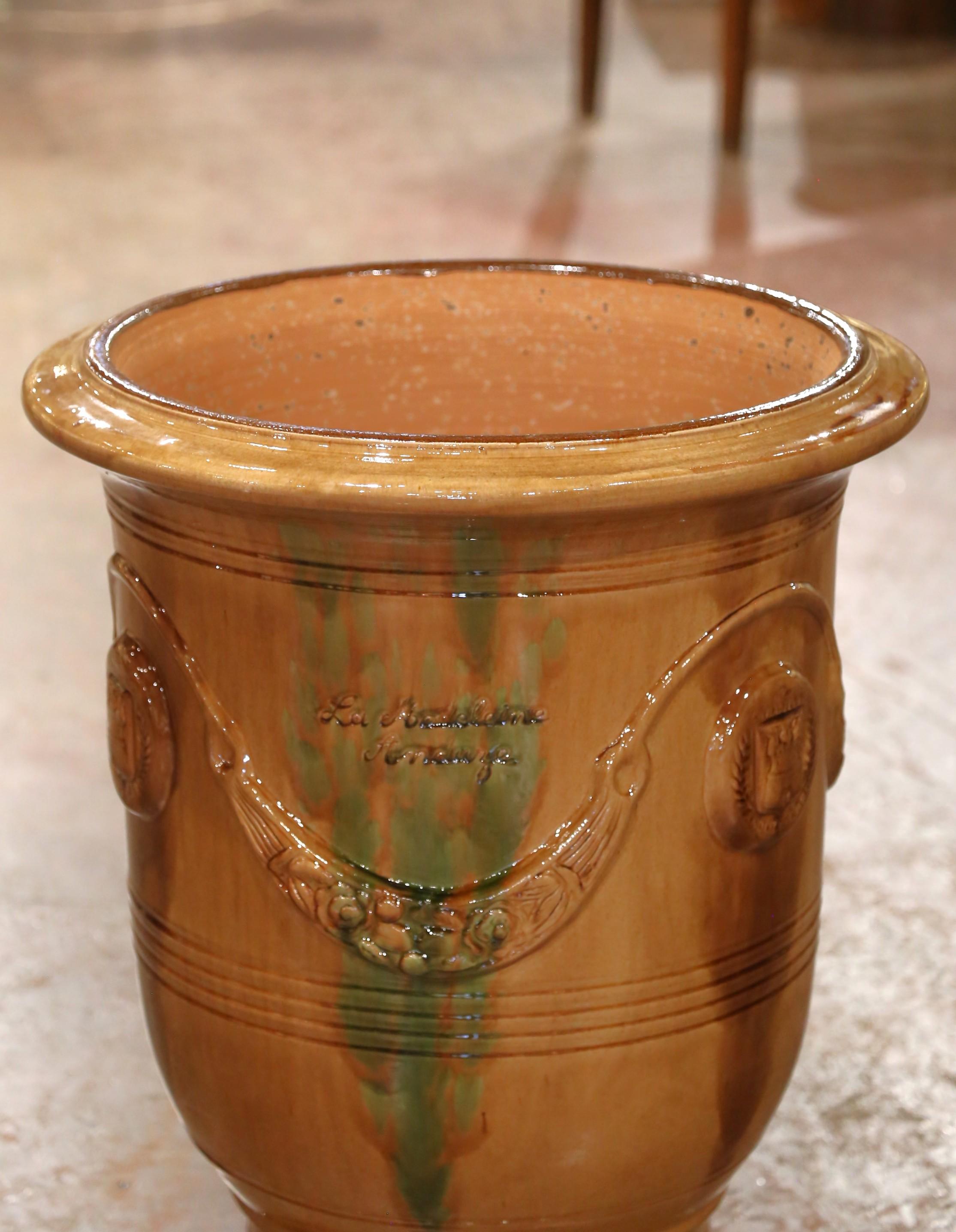 Paar französische handgefertigte glasierte Terrakotta-Pflanzgefäße Anduze von La Madeleine im Zustand „Hervorragend“ im Angebot in Dallas, TX