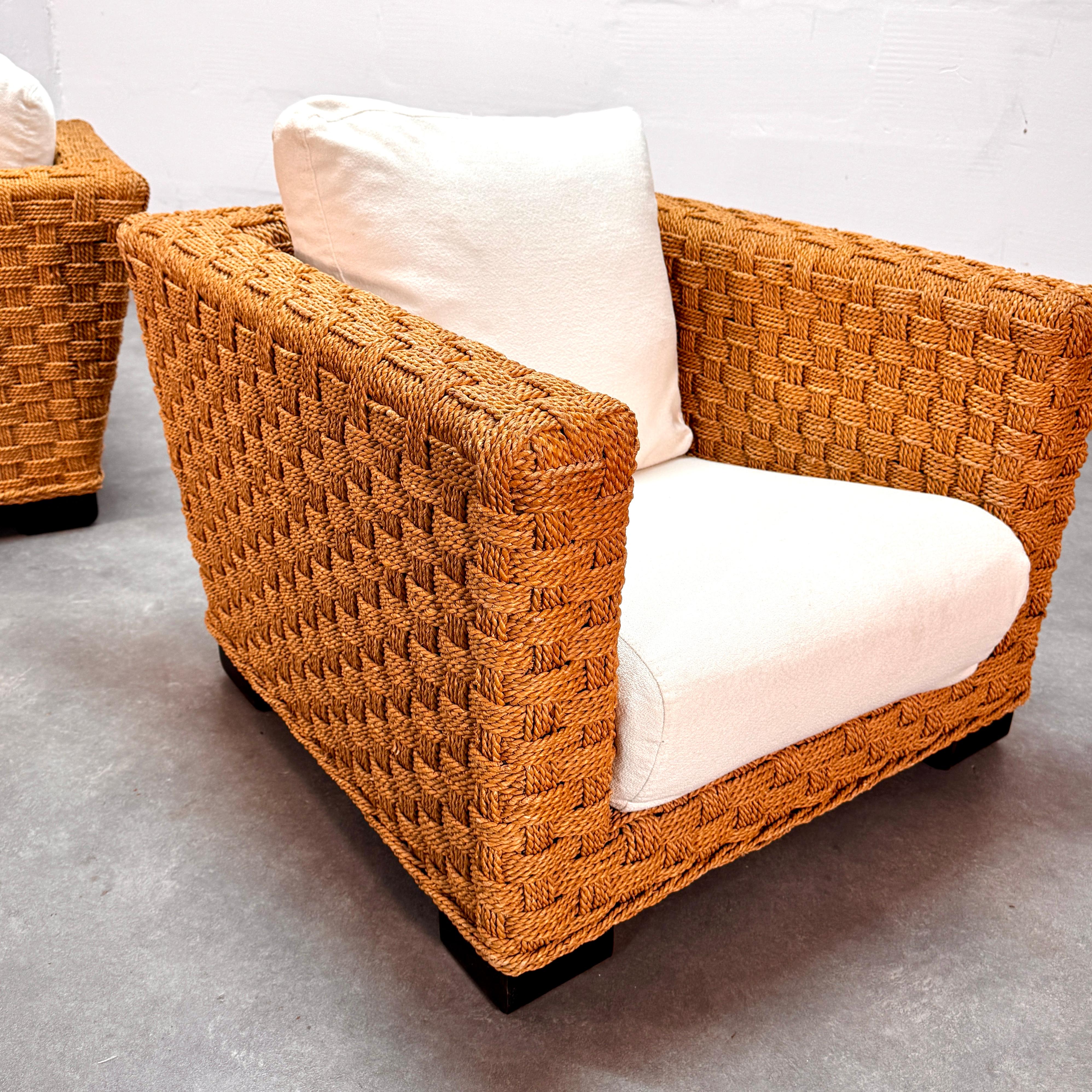 Fine XX secolo Coppia di poltrone francesi in tessuto di Hempe di Audoux et Minet per Ligne Roset in vendita