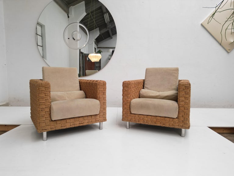 Paire de fauteuils «icky » tissés à l'ourlet français par Didier Gomez pour  Ligne Roset En vente sur 1stDibs