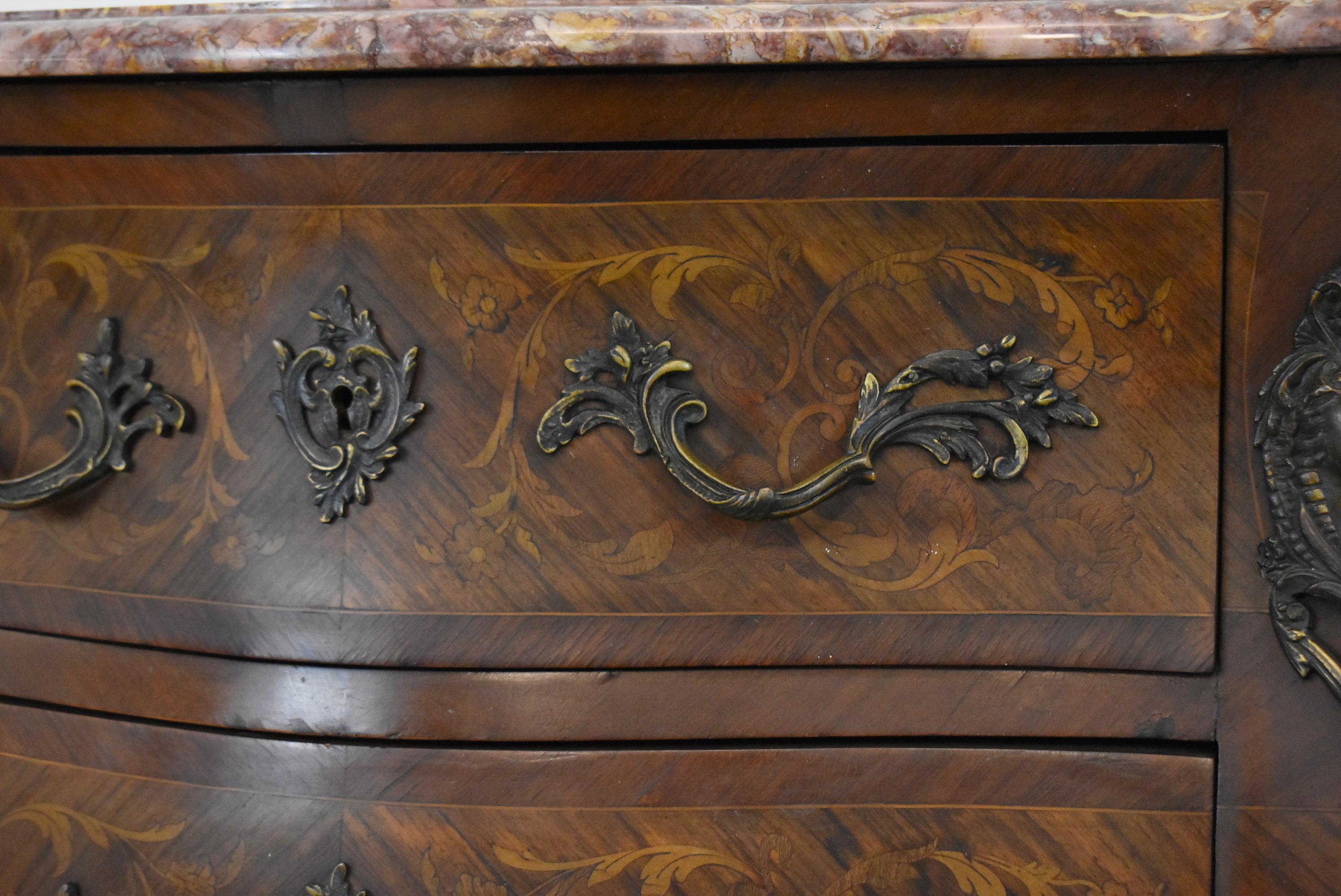 Pair of French Inlaid Commodes Marble Tops In Good Condition For Sale In Toledo, OH