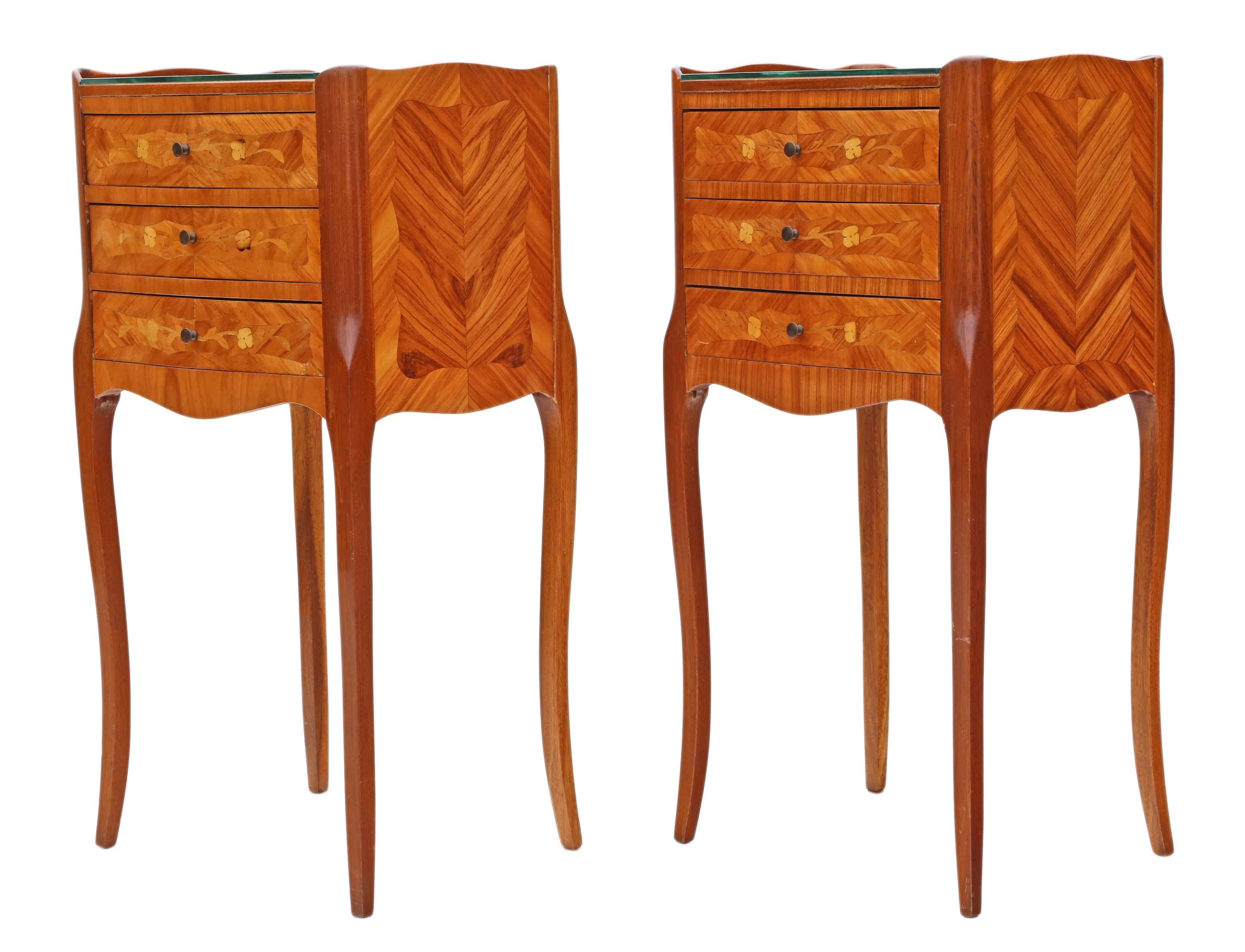 Pair of French Inlaid Marquetry Bedside Tables Cupboards In Good Condition In Wisbech, Cambridgeshire