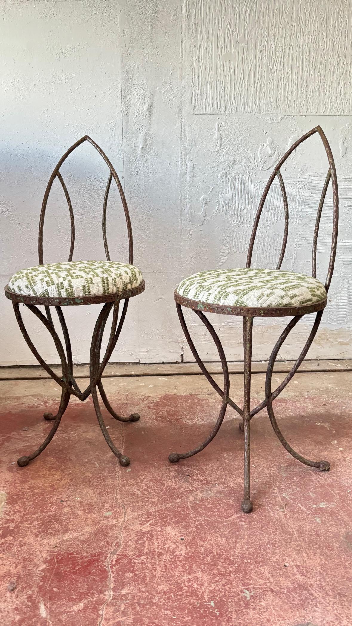 Provincial français Paire de chaises architecturales françaises en fer, années 1940 en vente