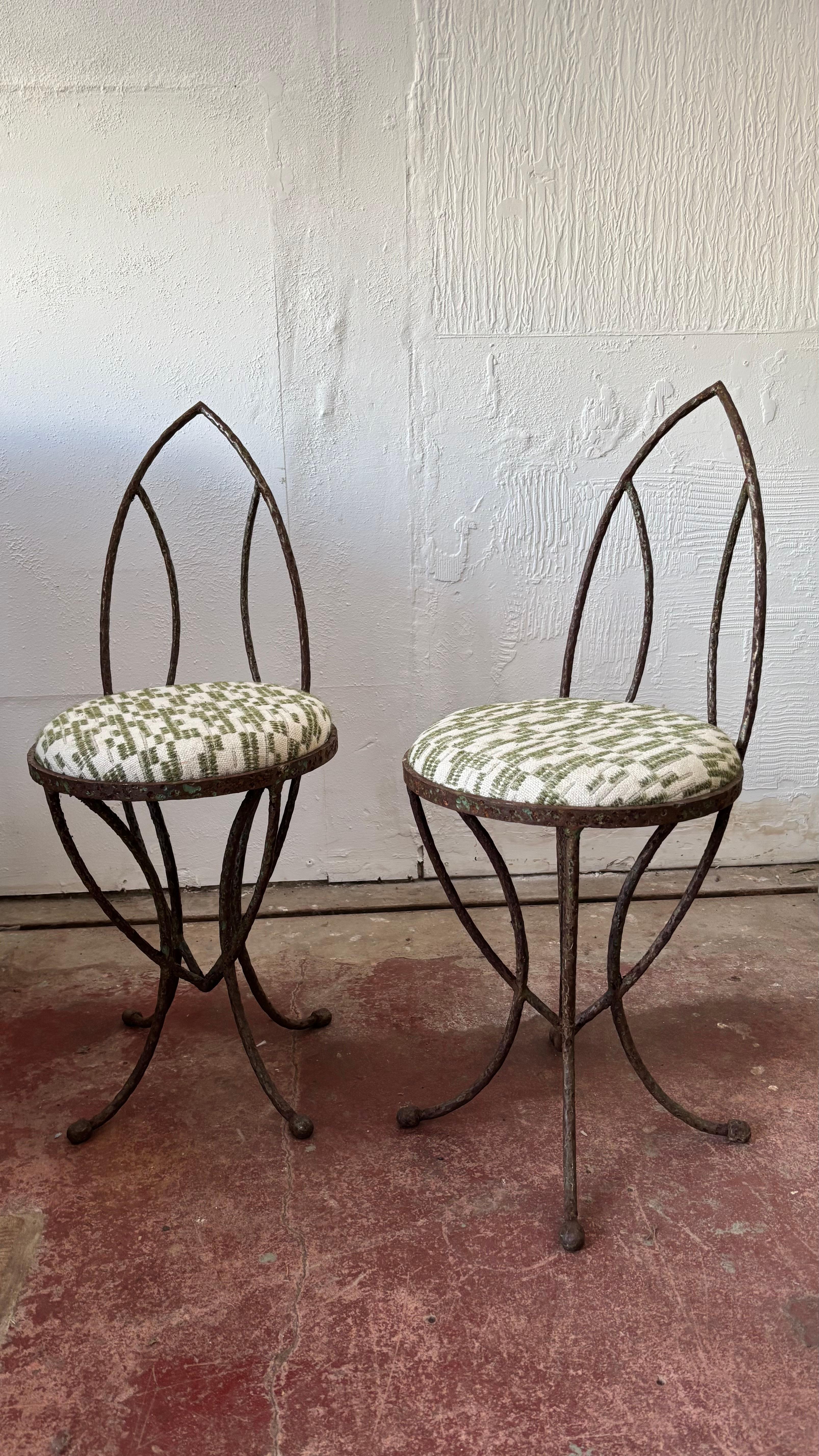 Fer Paire de chaises architecturales françaises en fer, années 1940 en vente