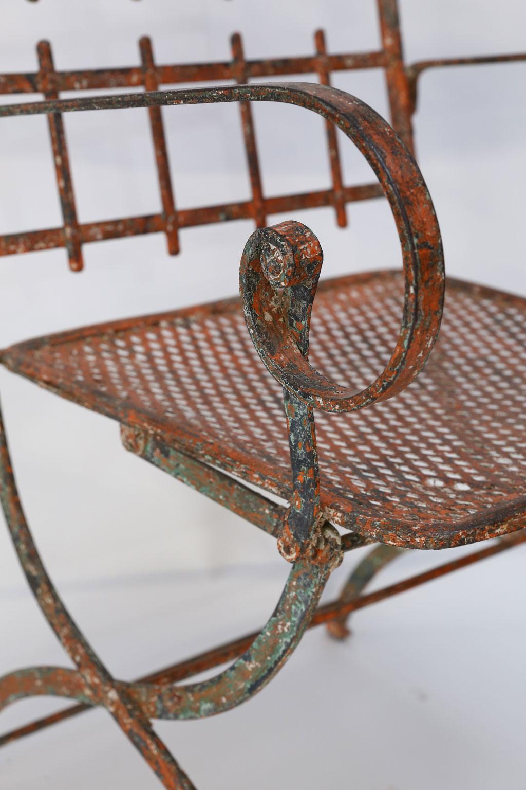 Pair of French Iron Garden Chairs In Good Condition In Houston, TX