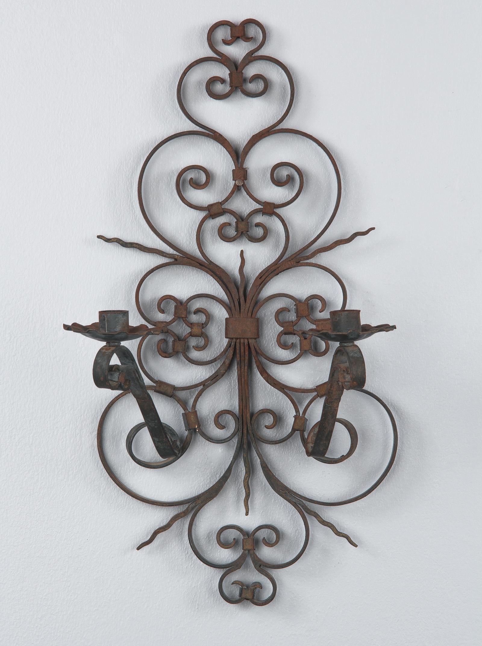 Pair of French Iron Sconces, 1940s In Good Condition In Austin, TX