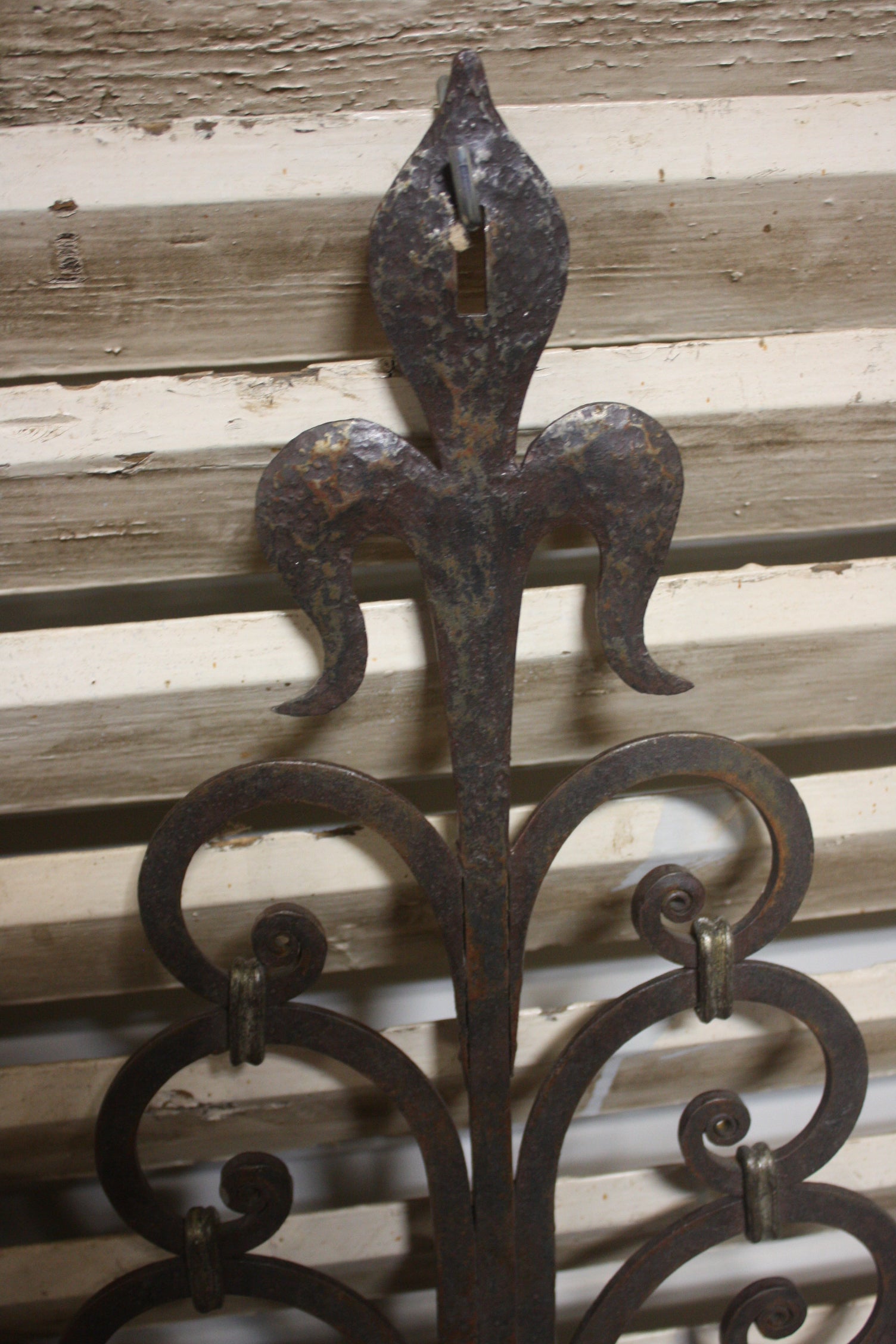 Pair of French Iron Sconces, Early 20th Century For Sale 2