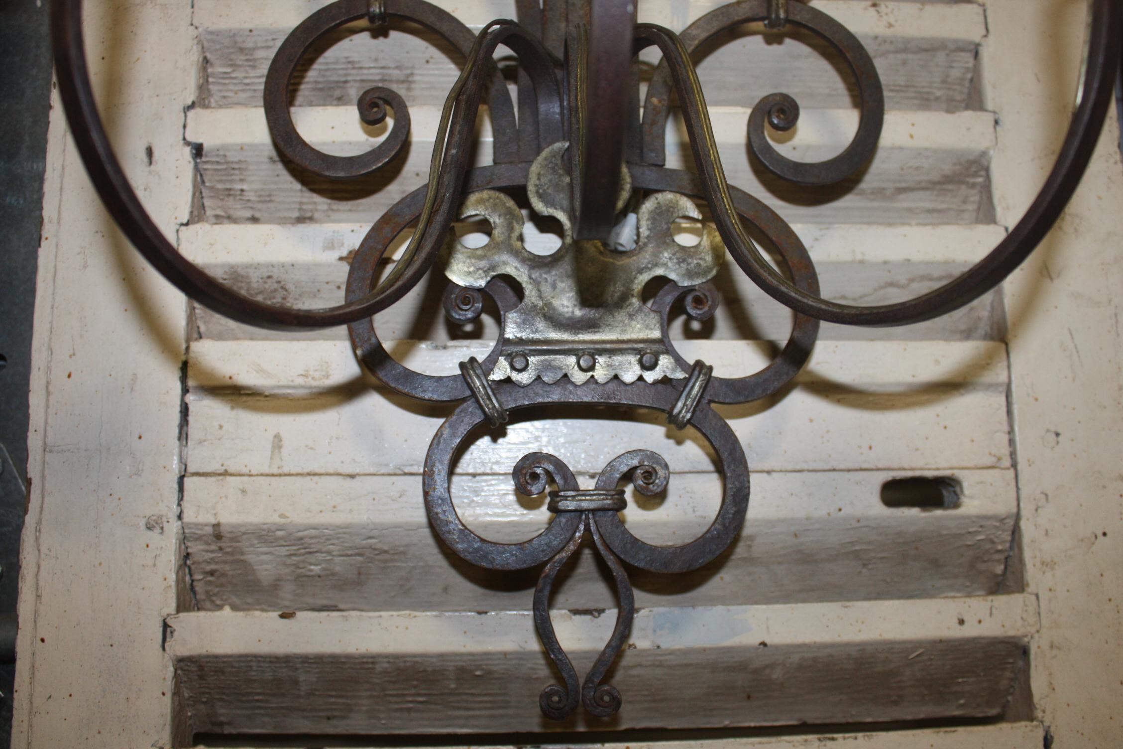 Pair of French Iron Sconces, Early 20th Century For Sale 4