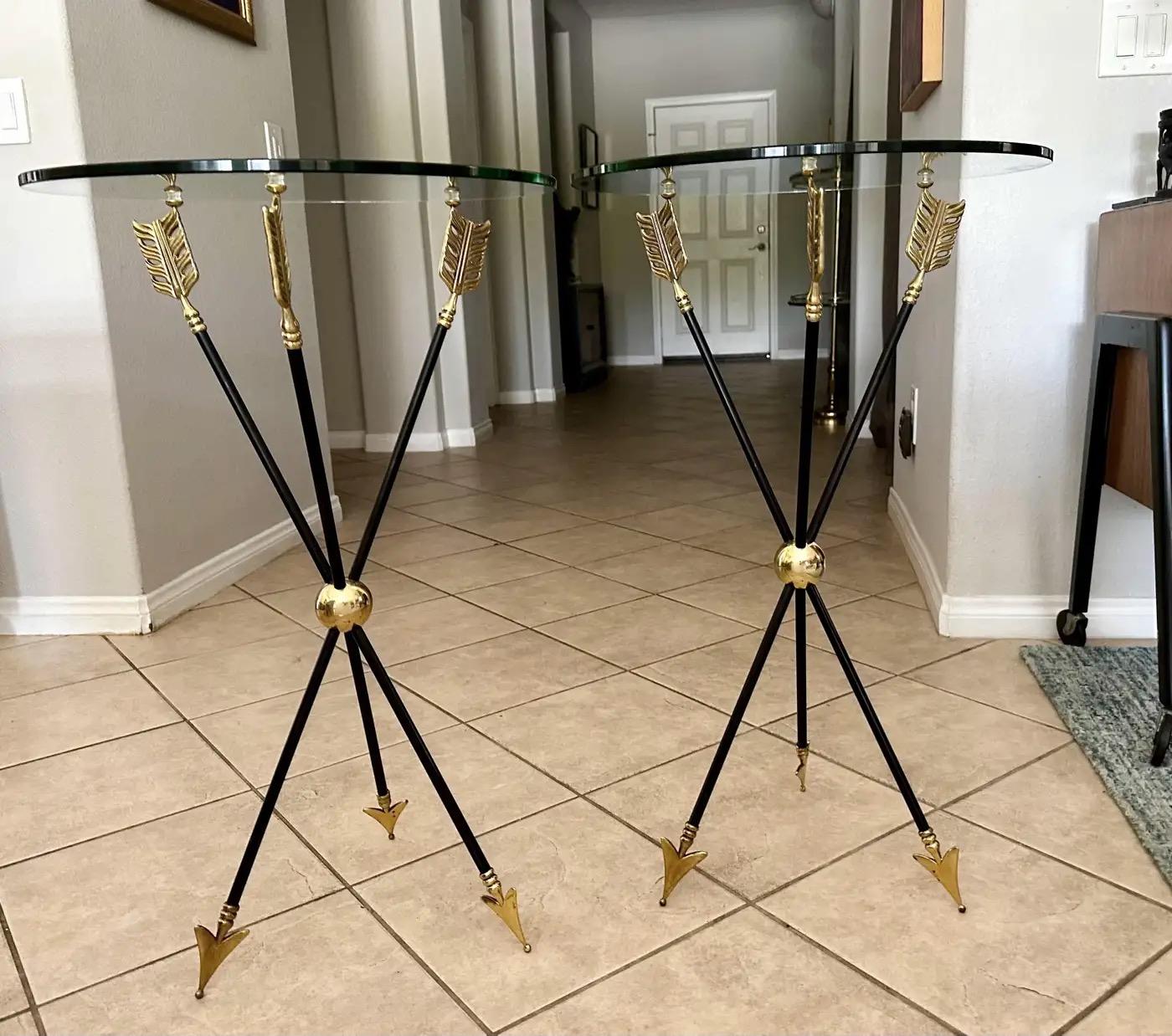 Métal Paire de tables d'appoint Jansen Arrow Directoire françaises en vente