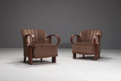 Pair of French Jean Pascaud Style Art Deco Club Chairs in Oak and Velvet, 1930s