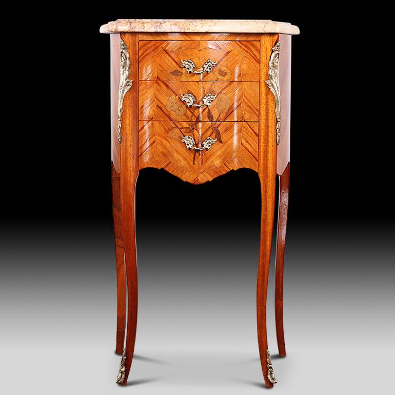 20th Century Pair of French Kingwood Louis XV Style Nightstands