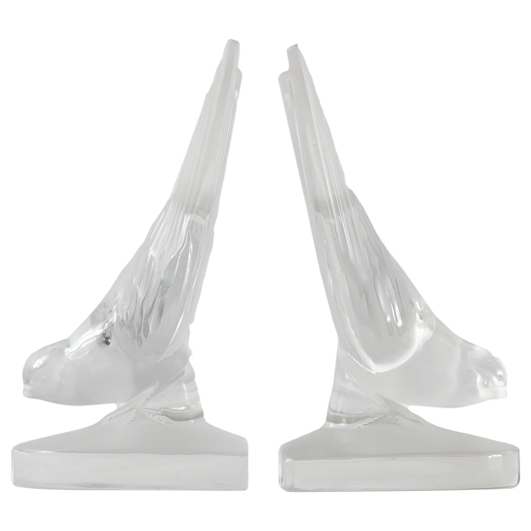 Pair of French Lalique Crystal Birds Sculptures For Sale