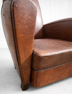 Paire de fauteuils club en cuir français - Mid 20th Century