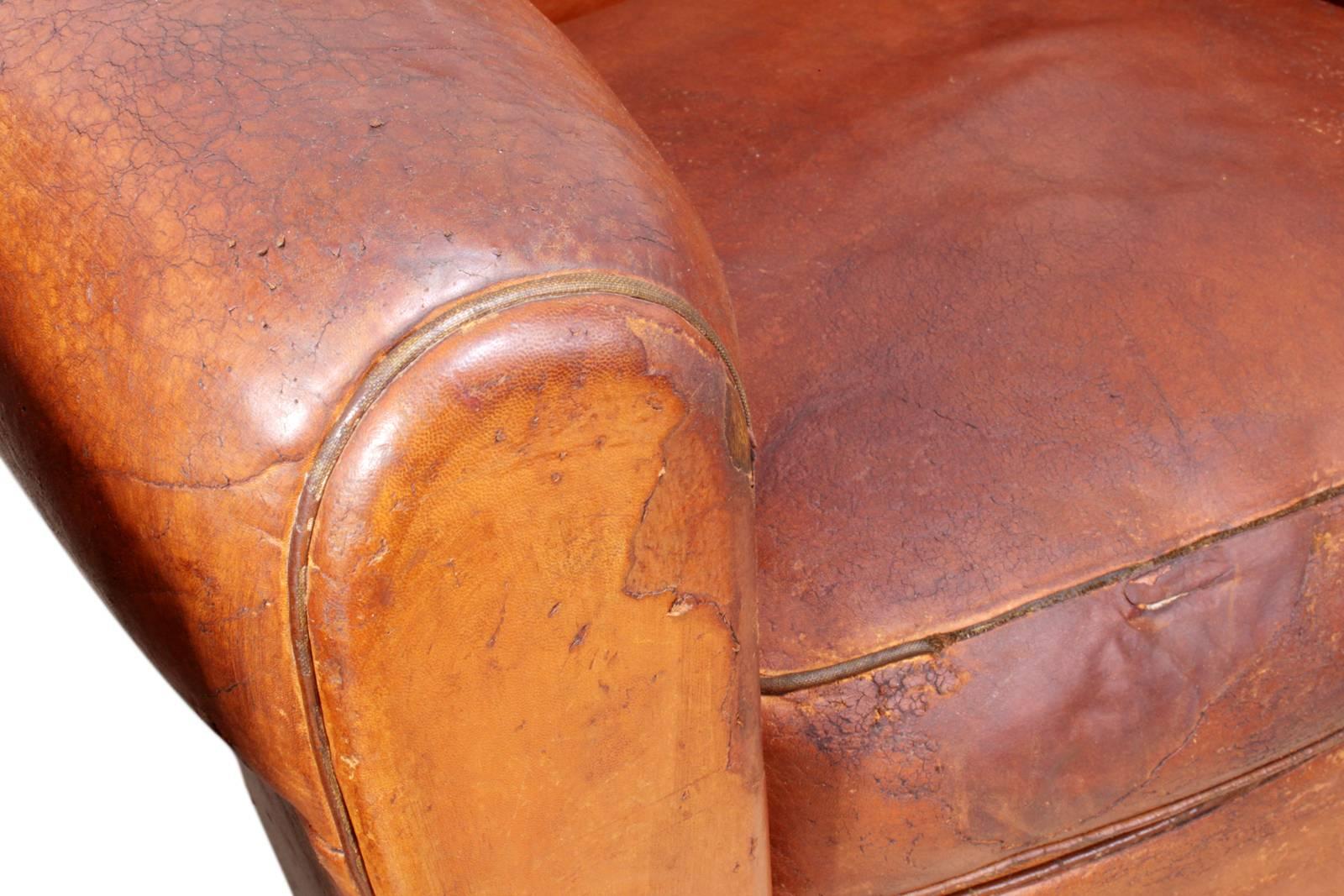 Pair of French leather club chairs
A pair of French leather club chairs a very good typical French 1930s shape, solid frames and coil sprung, leather is good, has been fed and conditioned these chairs have had a few repairs

Age: 1930

Style: