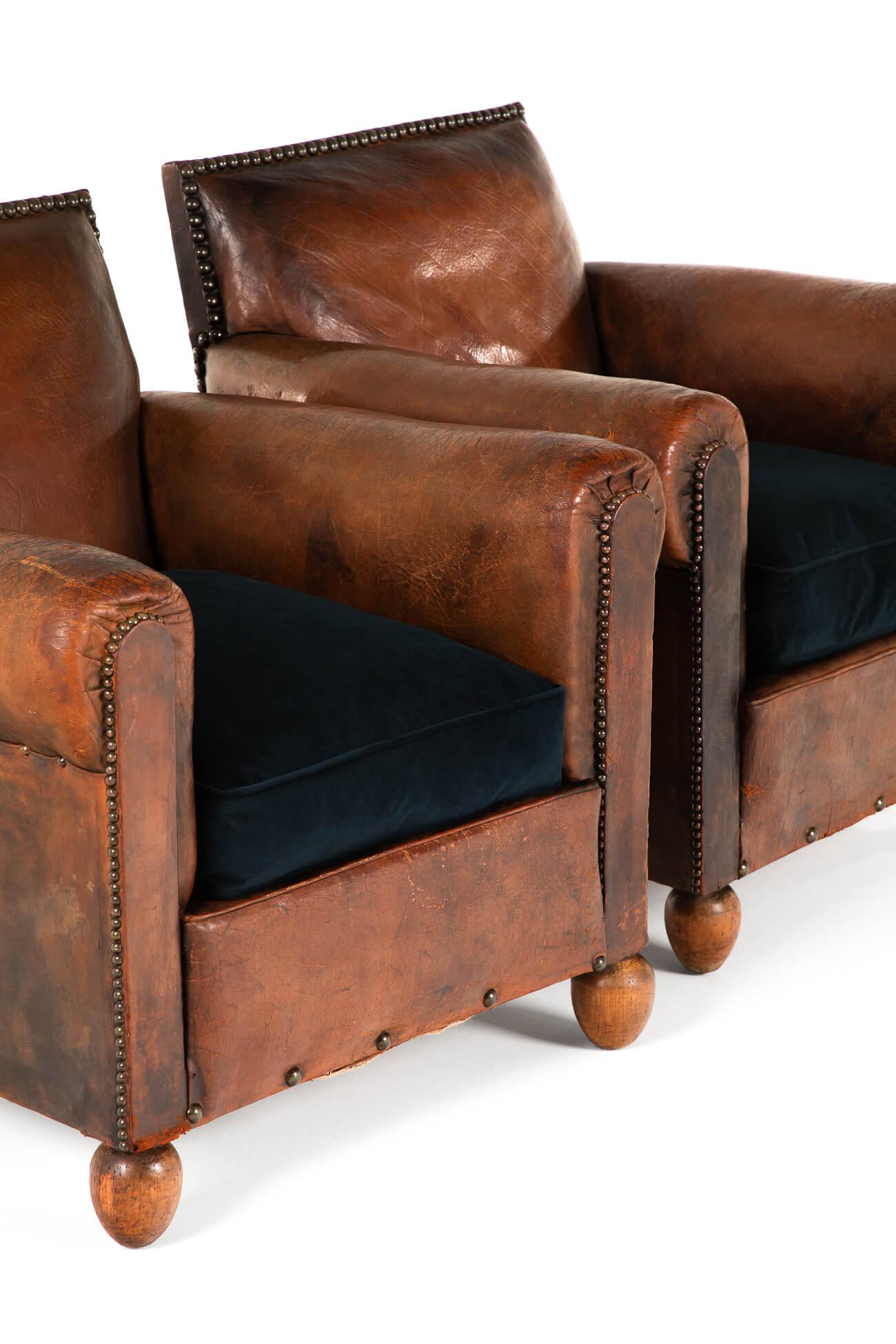 Pair of French Leather Studded Club Chairs In Good Condition For Sale In Faversham, GB