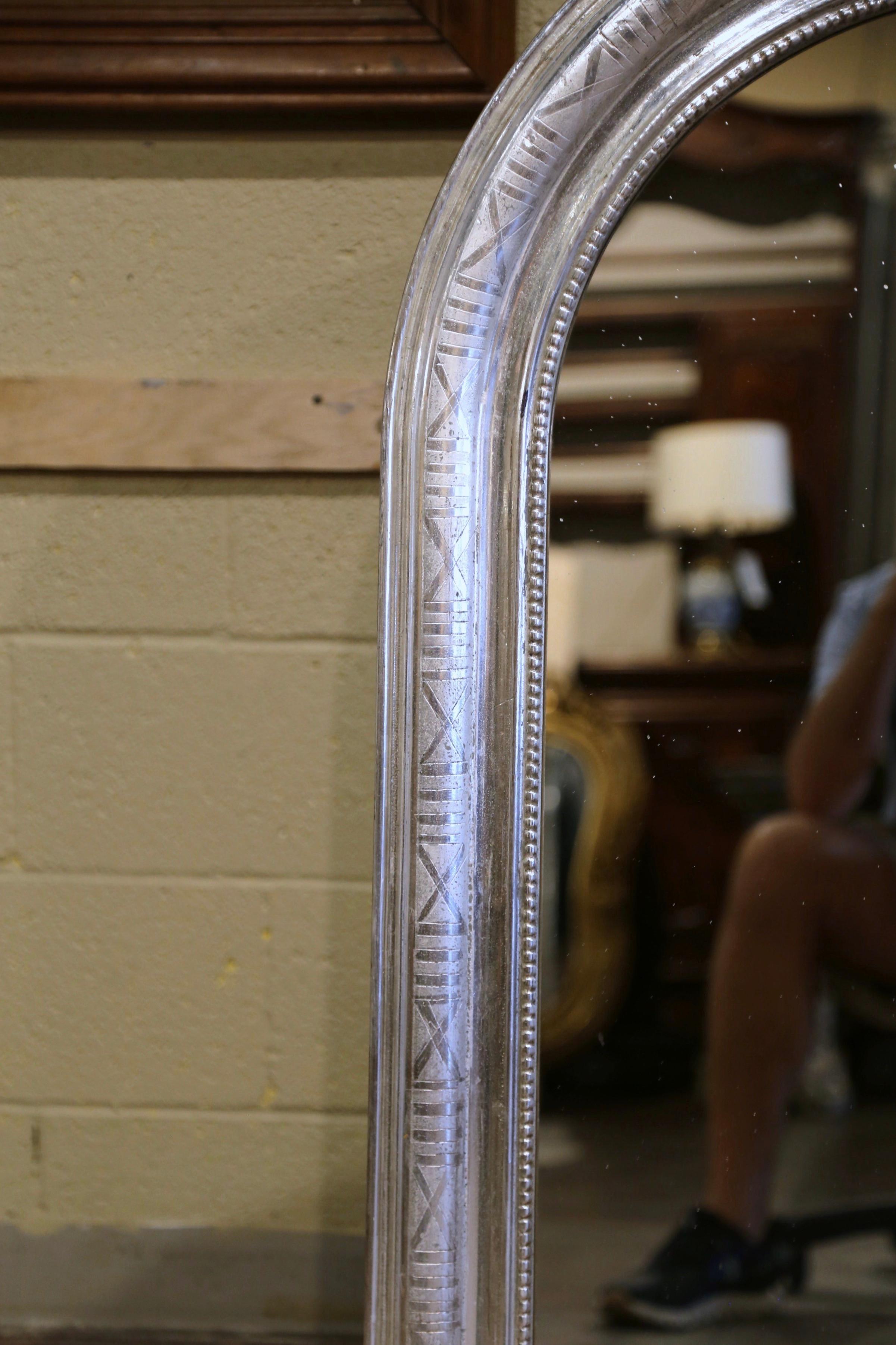  Pair of French Louis Philippe Silver Leaf Wall Mirrors with Engraved Motifs For Sale 4