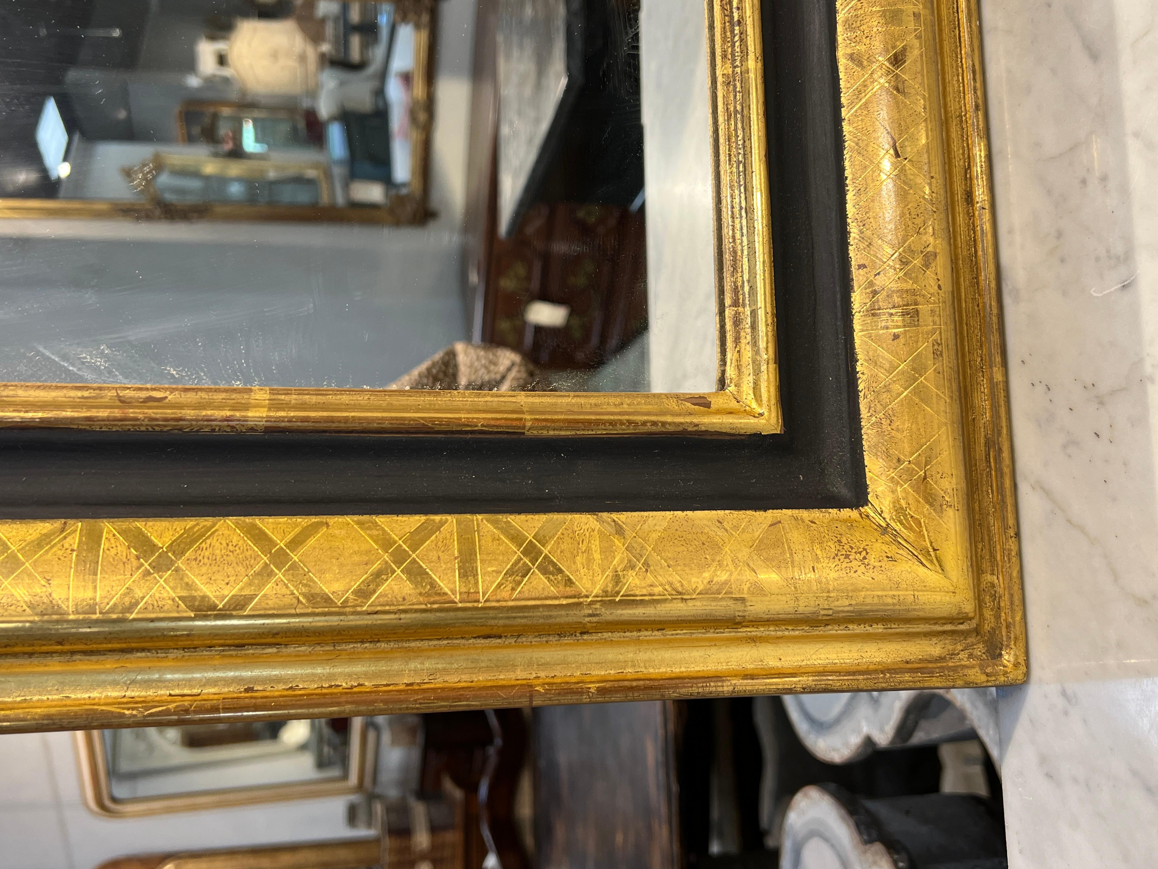 Pair of French Louis Philippe Style Mirrors In Gold Gilt In Good Condition For Sale In Houston, US