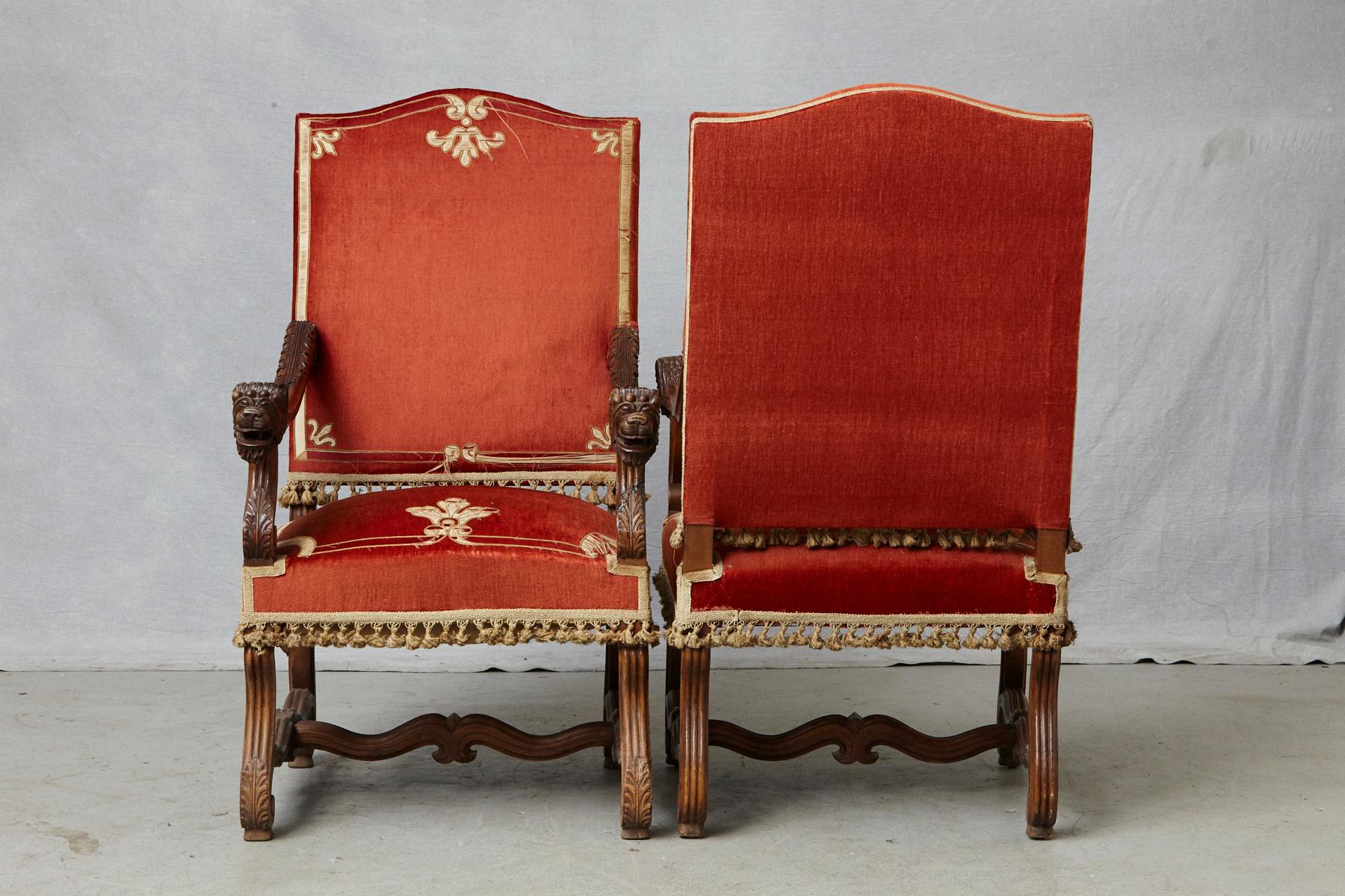 Walnut Pair of French Louis XIII Os De Mouton Throne Armchairs with  For Sale