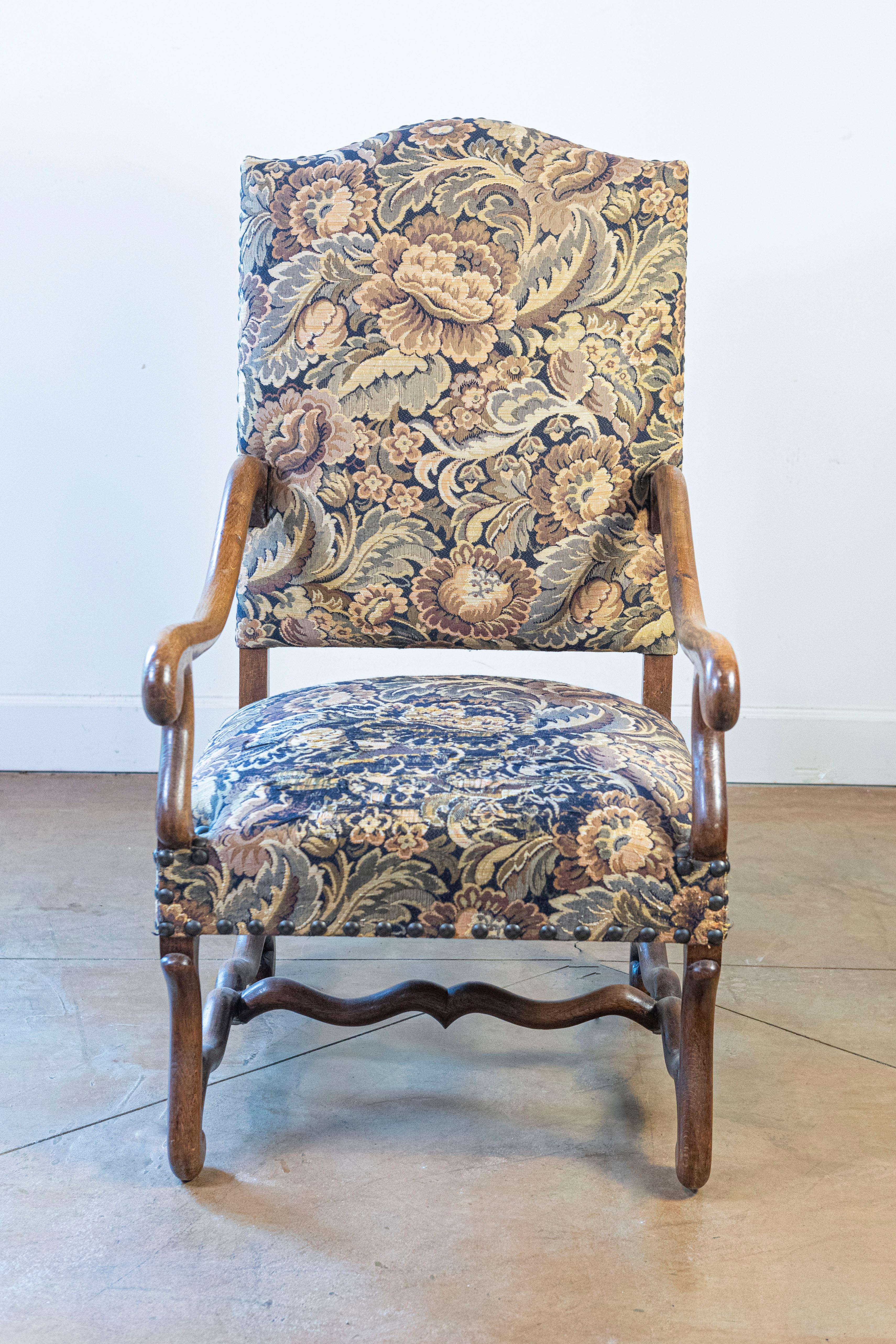Pareja de Fauteuils de Madera Franceses Estilo Luis XIII Siglo XIX Os de Mouton Francés en venta