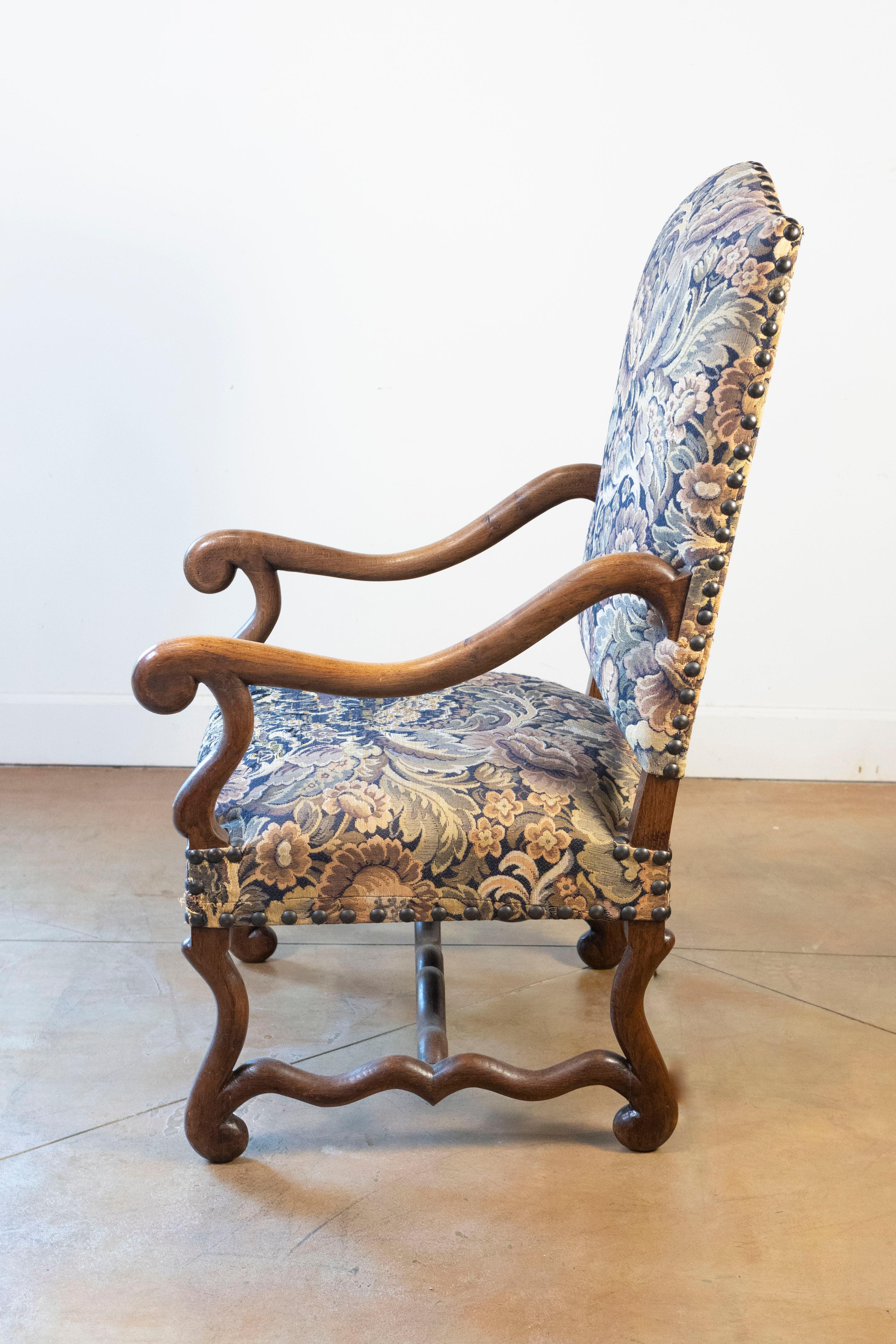 Pareja de Fauteuils de Madera Franceses Estilo Luis XIII Siglo XIX Os de Mouton en Bueno estado para la venta en Atlanta, GA