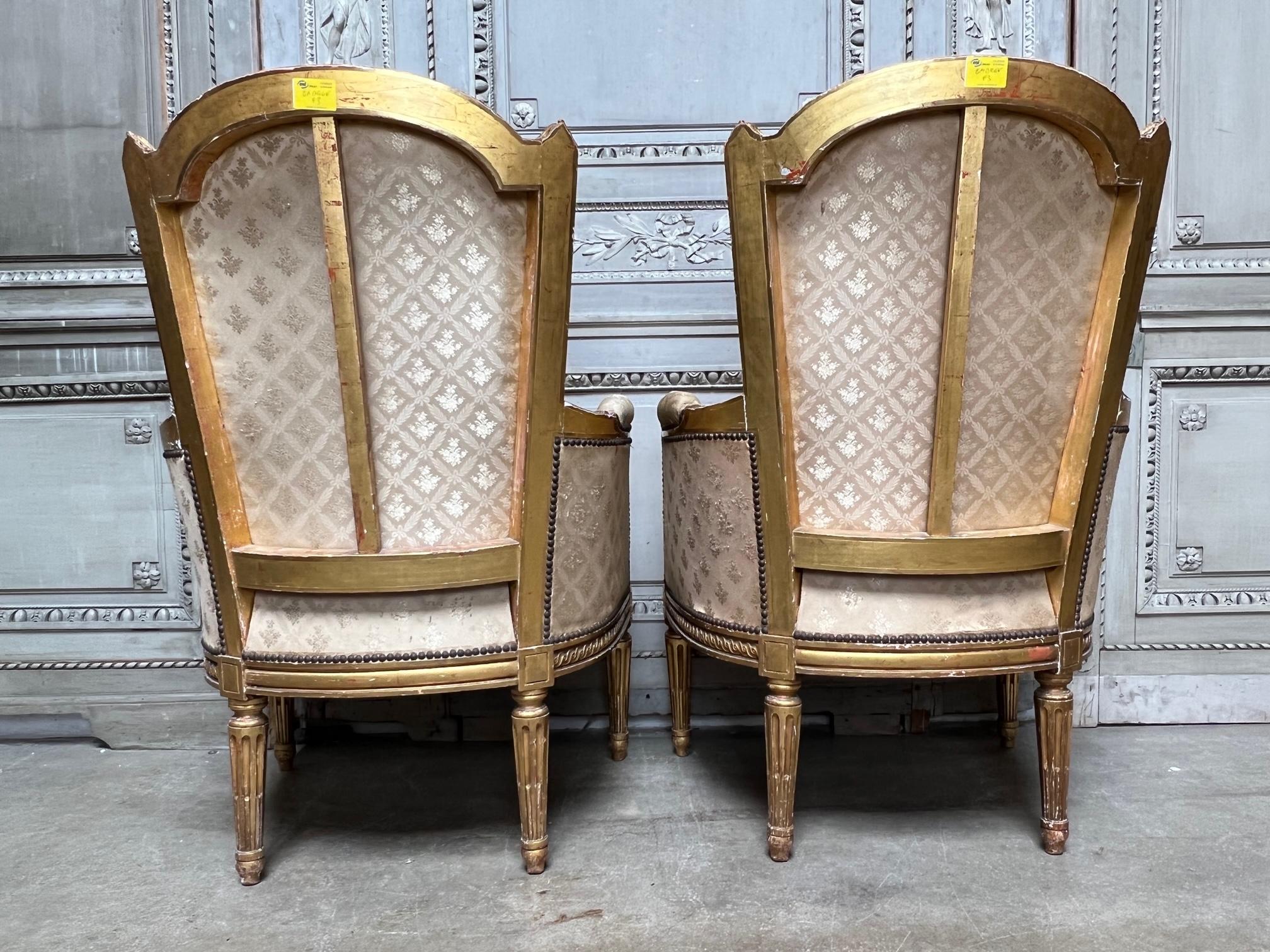 Pair of French Louis XIV Style Gilt Wood Bergeres For Sale 1