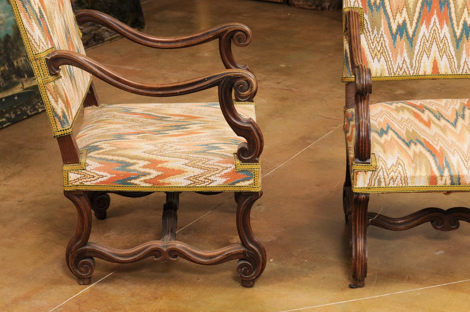 Pair of French Louis XIV Style Walnut Armchairs with Os de Mouton Bases 1