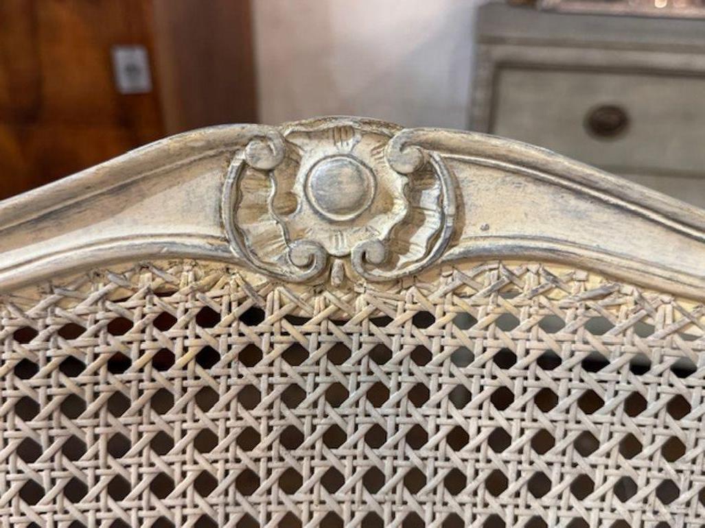 Pareja de sillones franceses Luis XV siglo XIX en venta