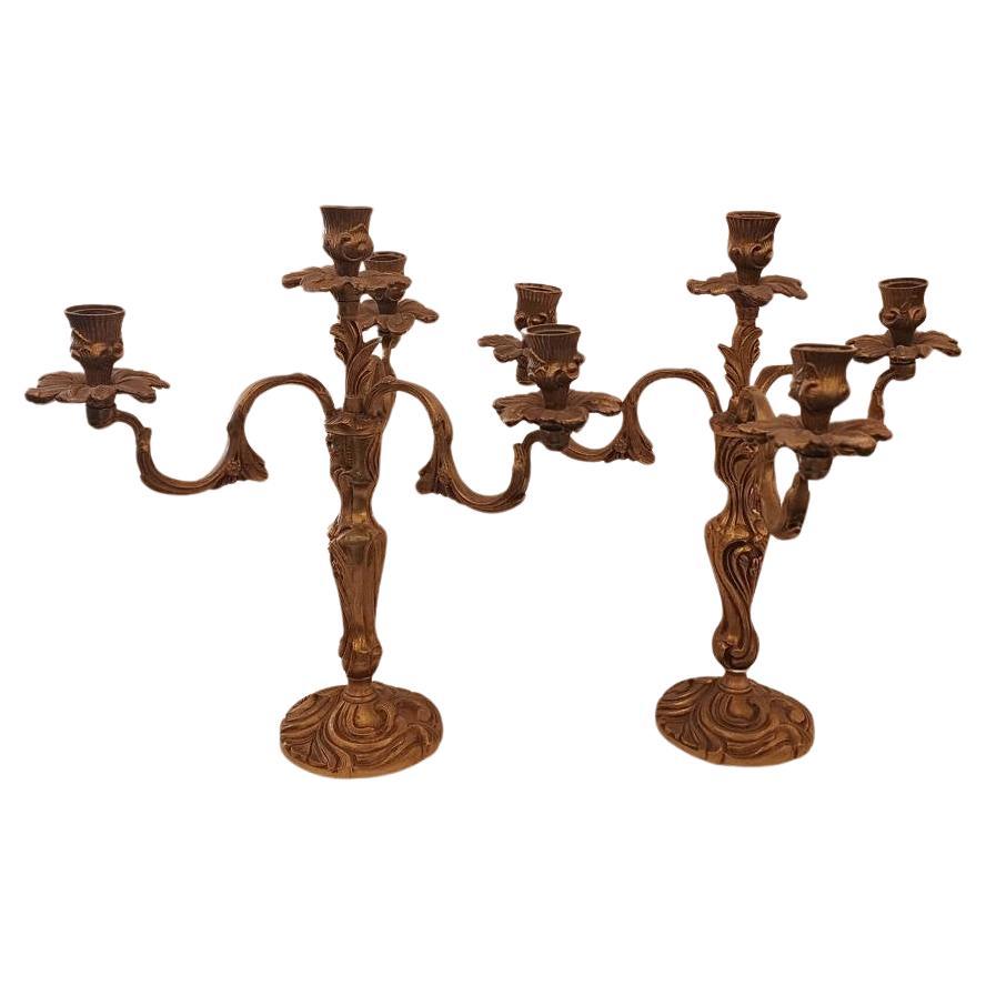 Paire de candélabres français Louis XV en bronze