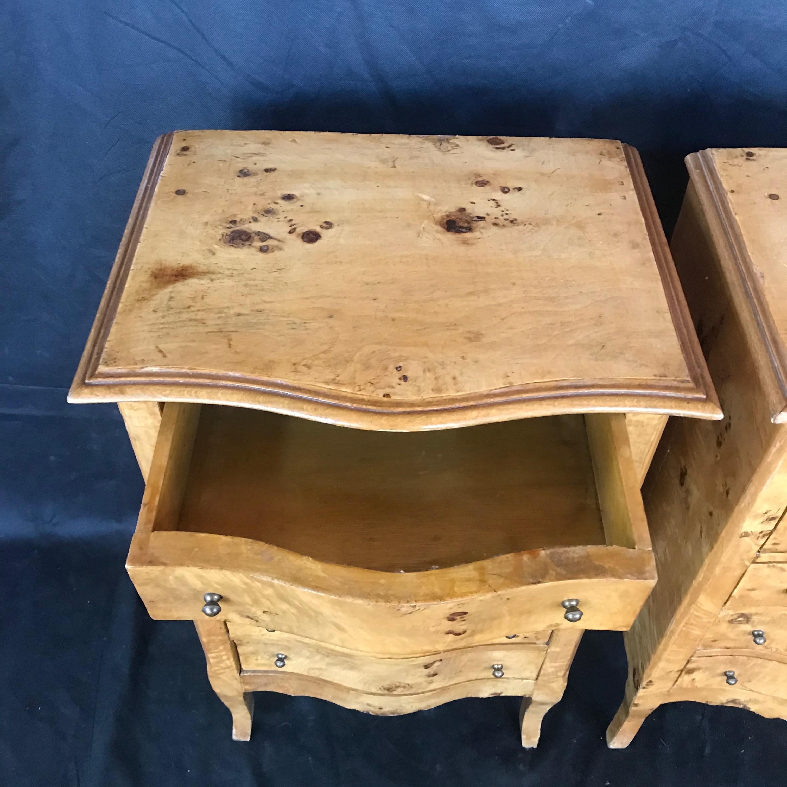Pair of French Louis XV Burled Walnut or Fruitwood Side Tables or Nightstands 1