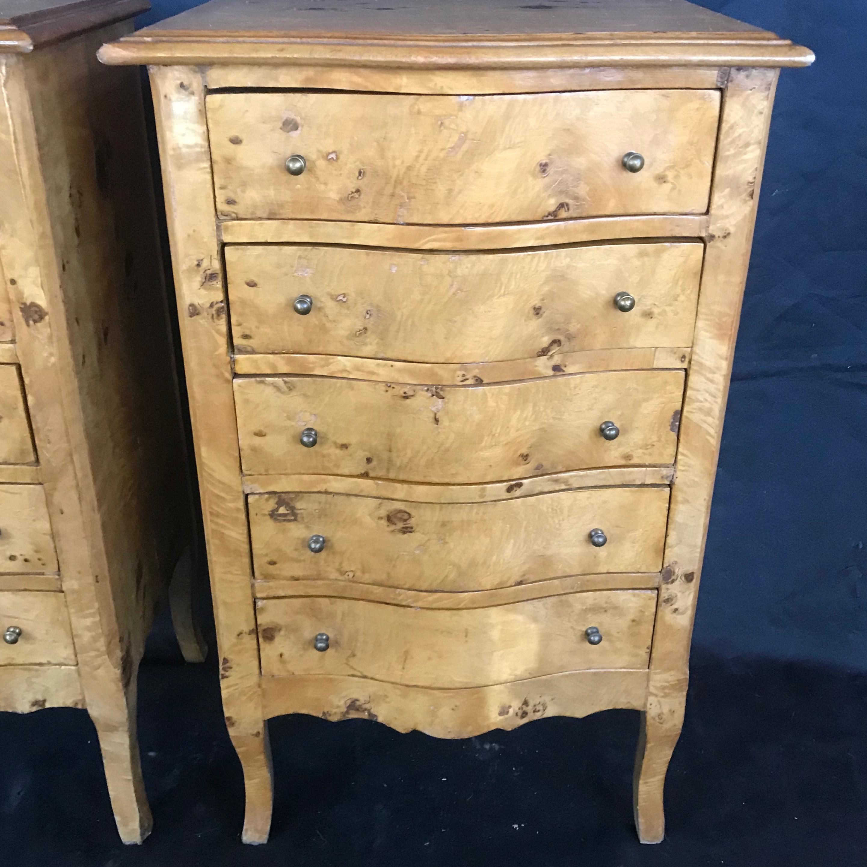 Pair of French Louis XV Burled Walnut or Fruitwood Side Tables or Nightstands 5