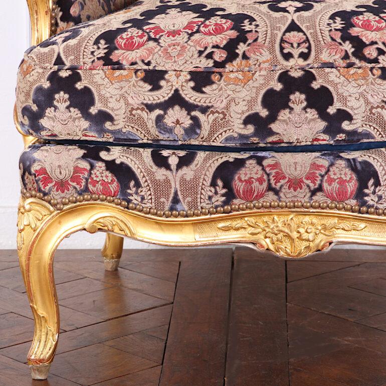 20th Century Pair of French Louis XV Carved and Gilt Framed Armchairs L'attelier Claude Dalle