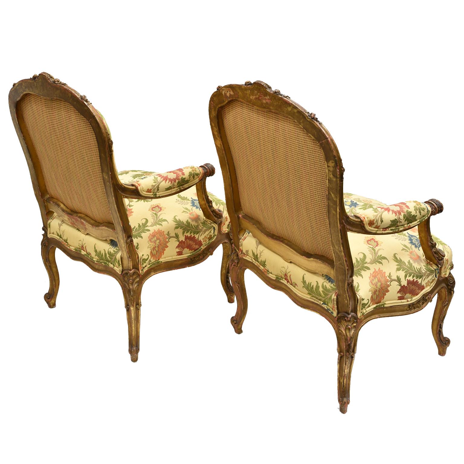 Pair of French Giltwood Armchairs/Fauteuil à la Reine by François Linke 5