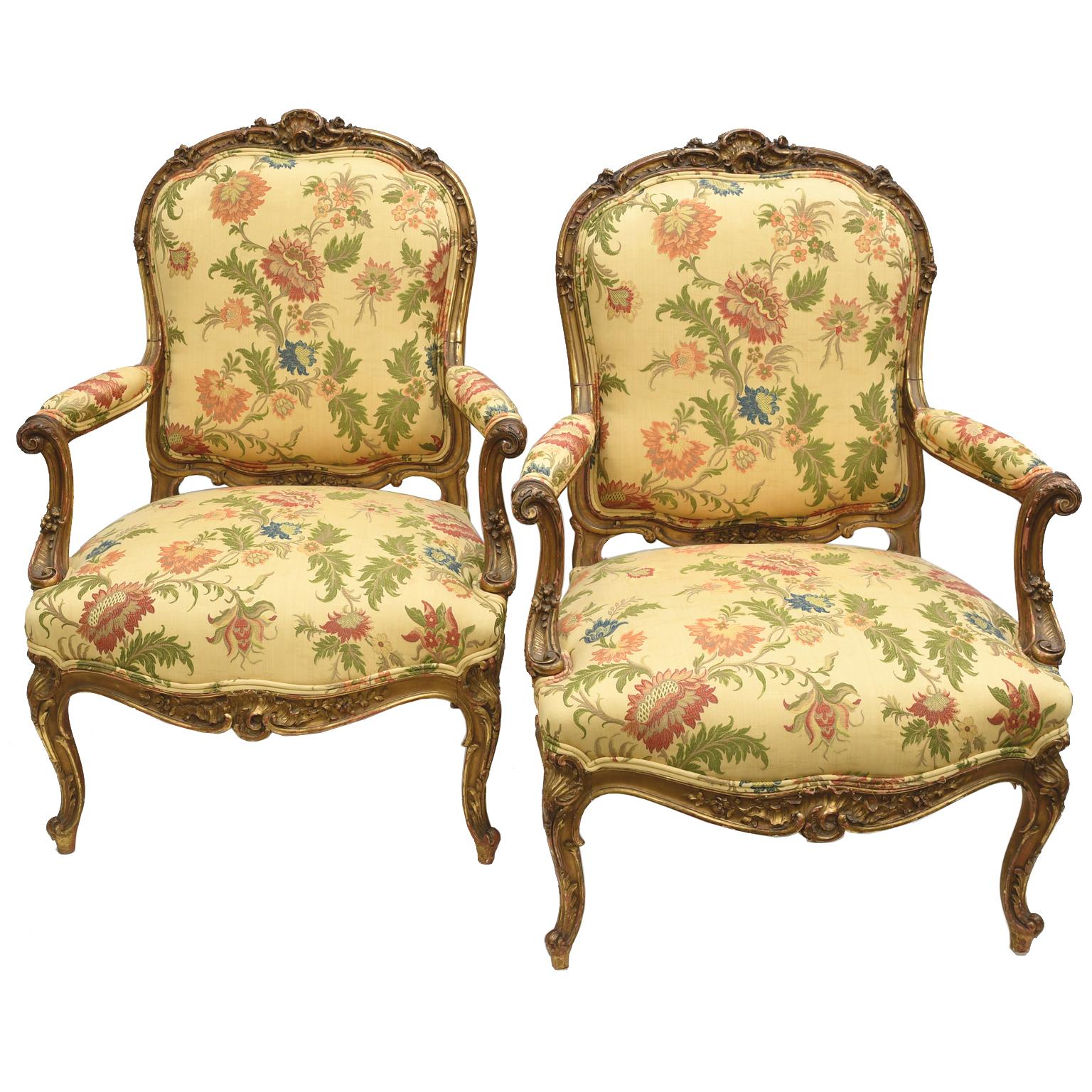 Pair of French Giltwood Armchairs/Fauteuil à la Reine by François Linke 8