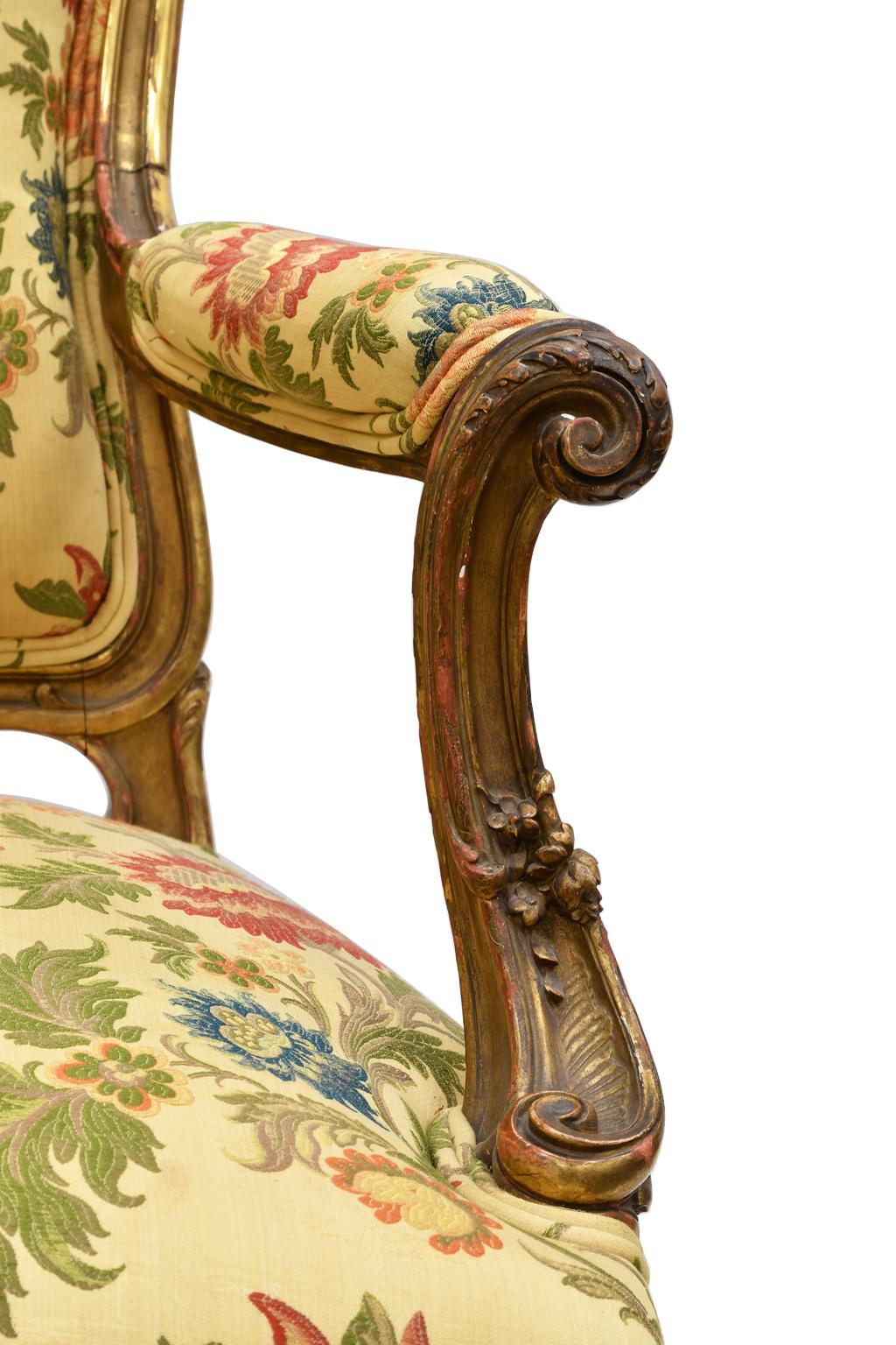 Hand-Carved Pair of French Giltwood Armchairs/Fauteuil à la Reine by François Linke