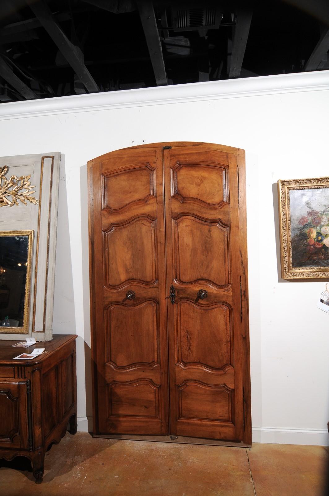 Pair of French Louis XV Period 18th Century Wooden Communication Doors In Good Condition In Atlanta, GA