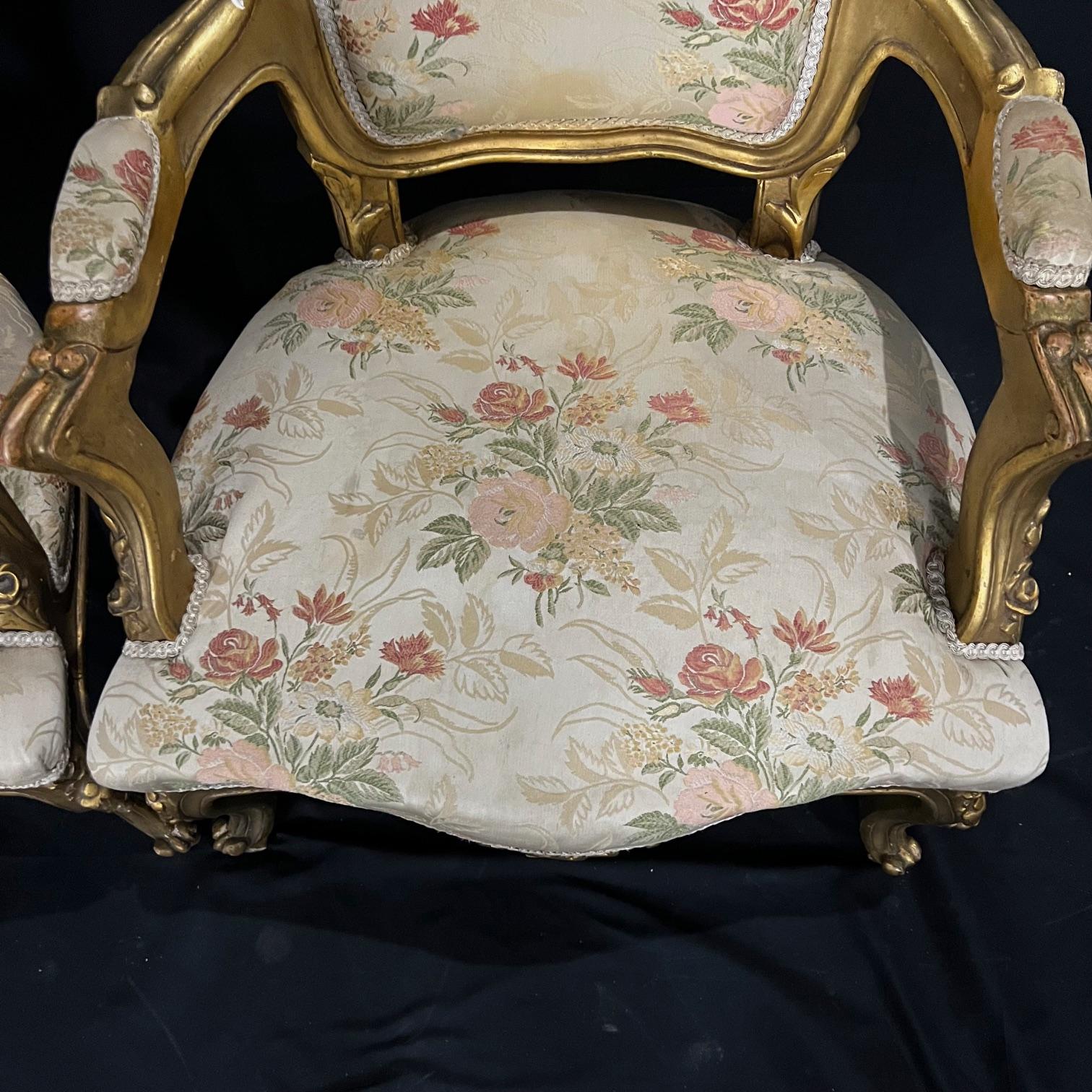 Pair of French Louis XV Rococo Giltwood Fauteuil Armchairs 2