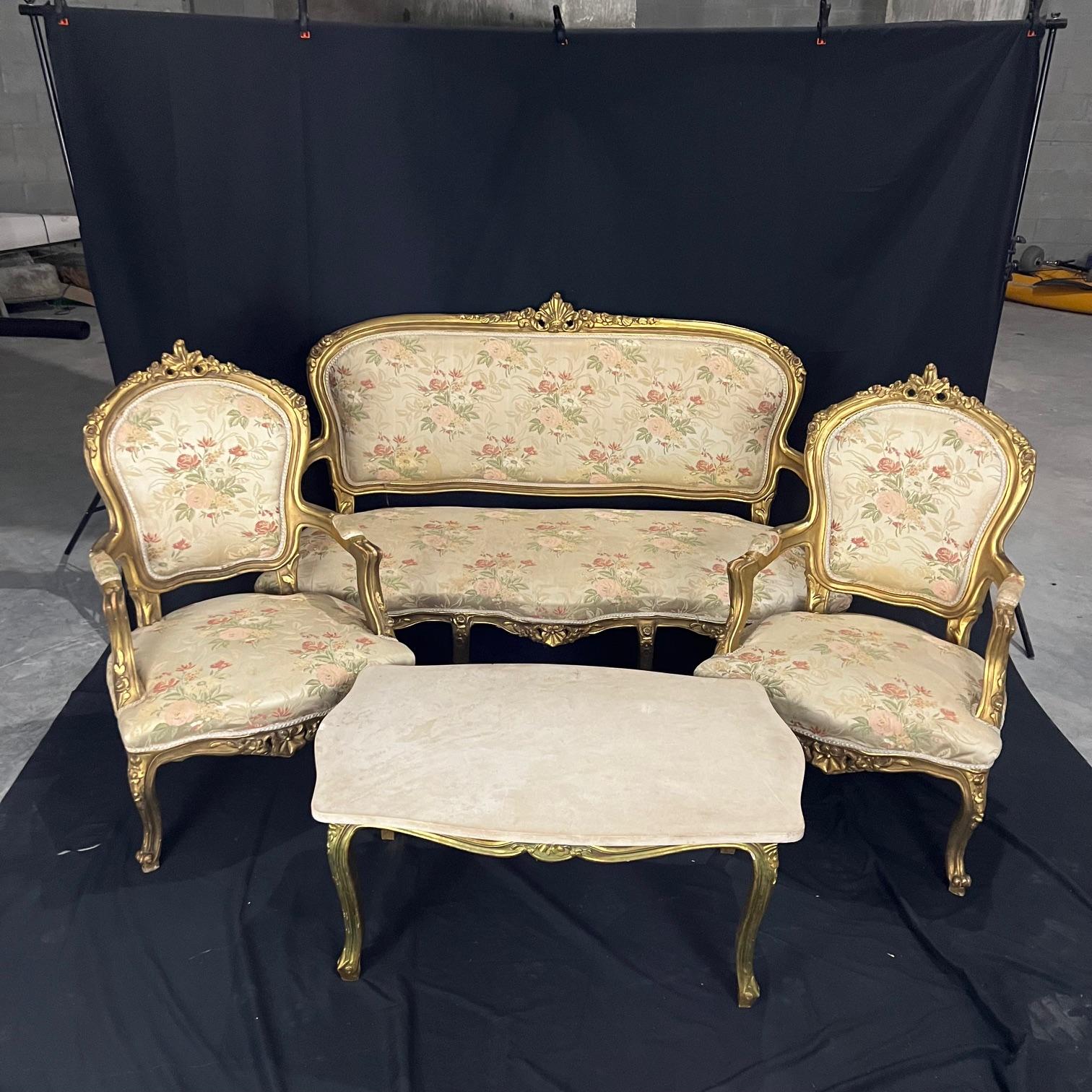 Pair of French Louis XV Rococo Giltwood Fauteuil Armchairs 3