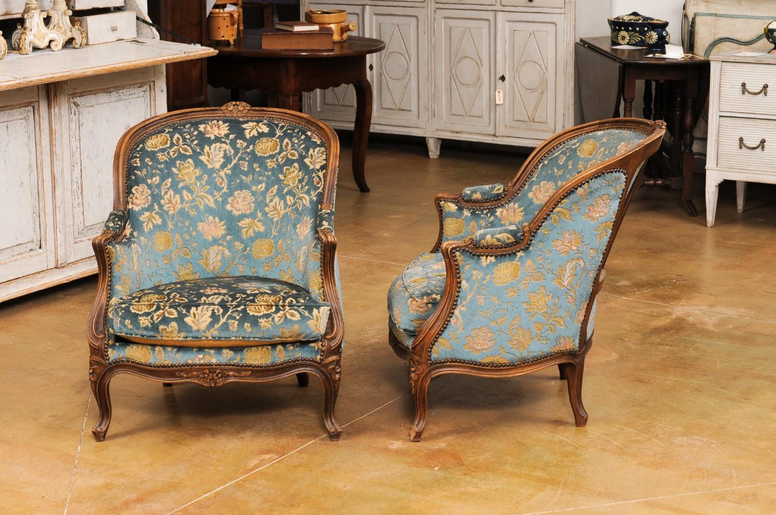 Pair of French Louis XV Style 19th Century Carved Walnut Bergères Chairs 8