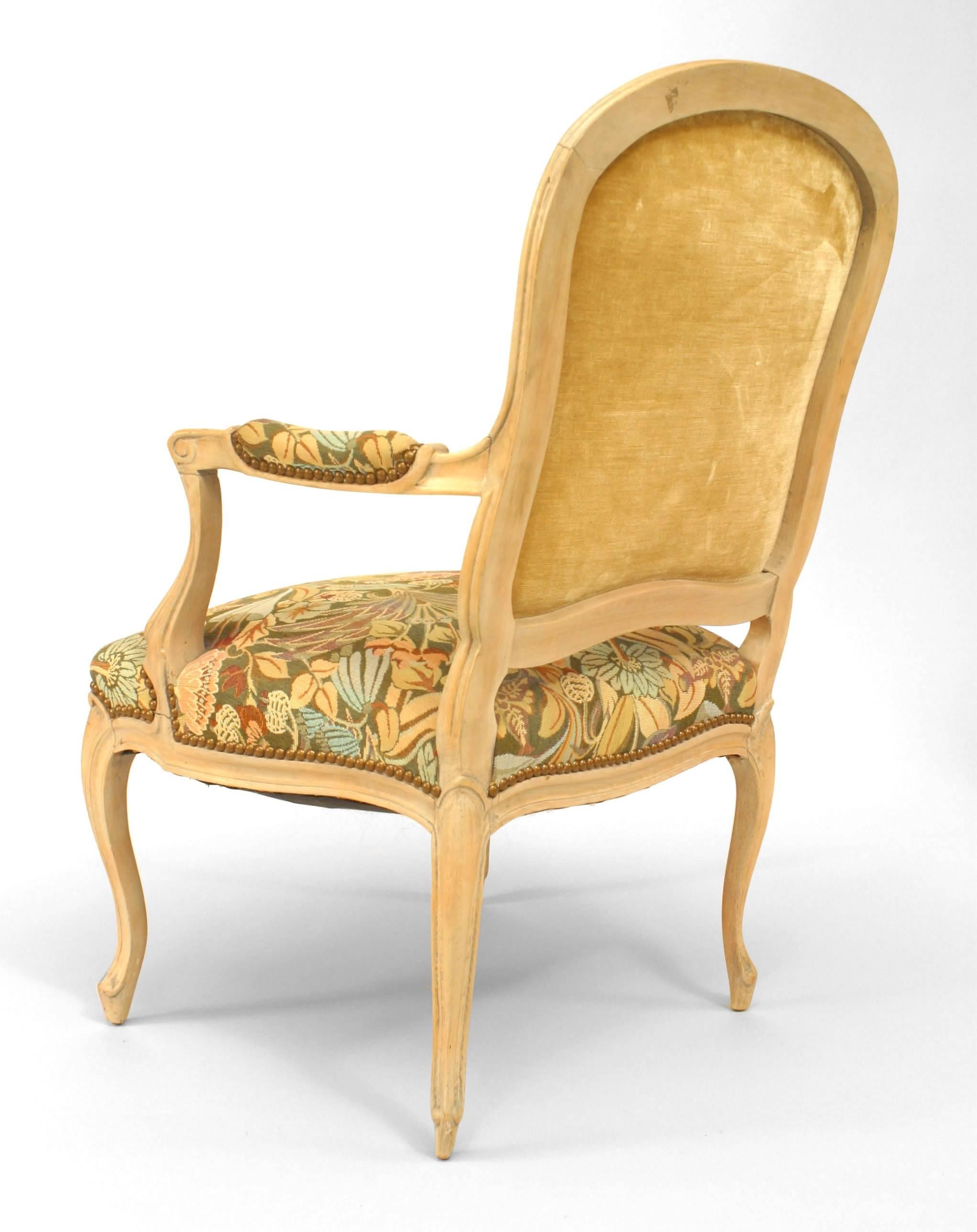 Wood Pair of French Louis XV Bleached Armchairs For Sale