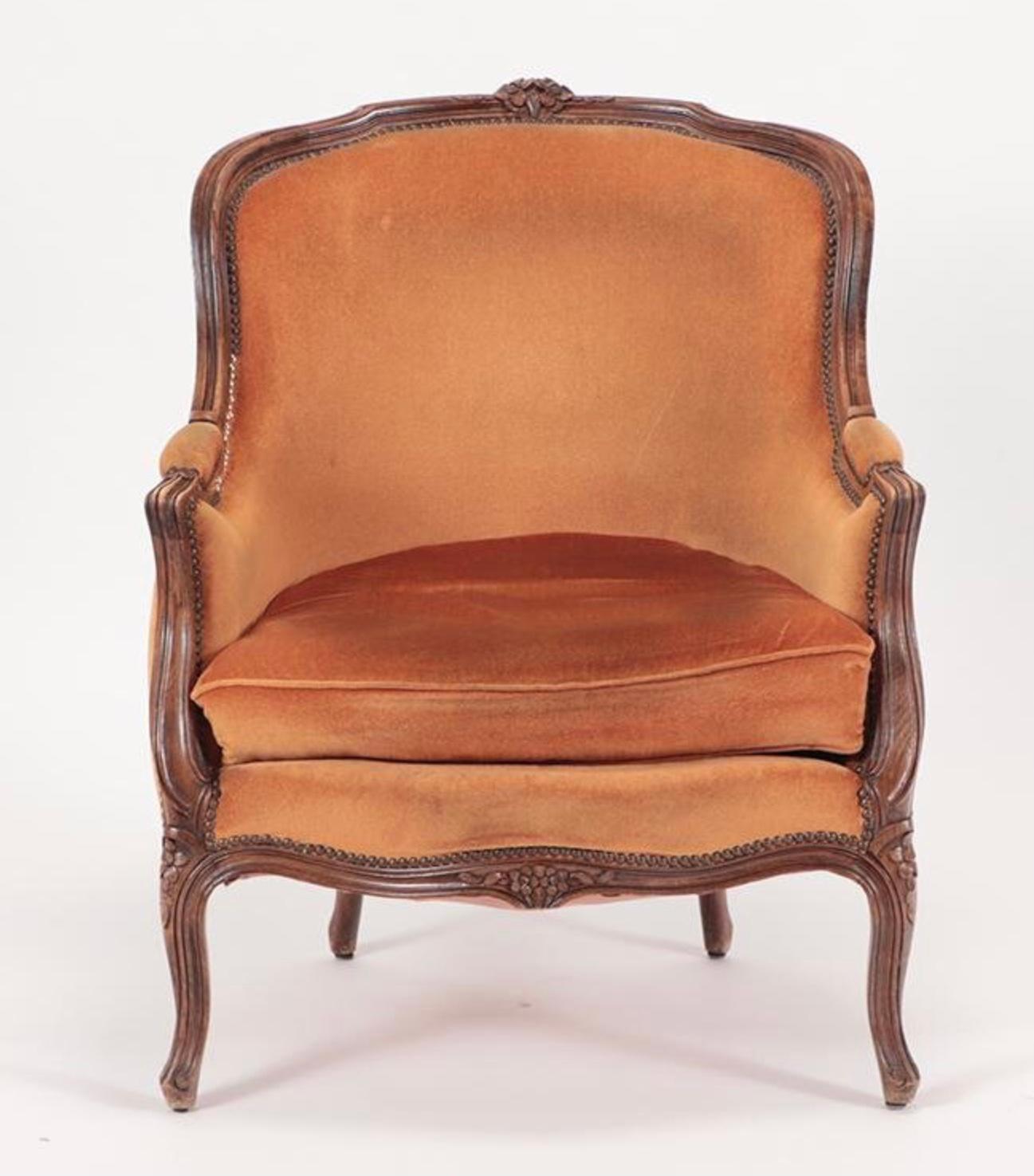 Pair of French Louis XV Style Bergere Chairs In Good Condition In Bradenton, FL