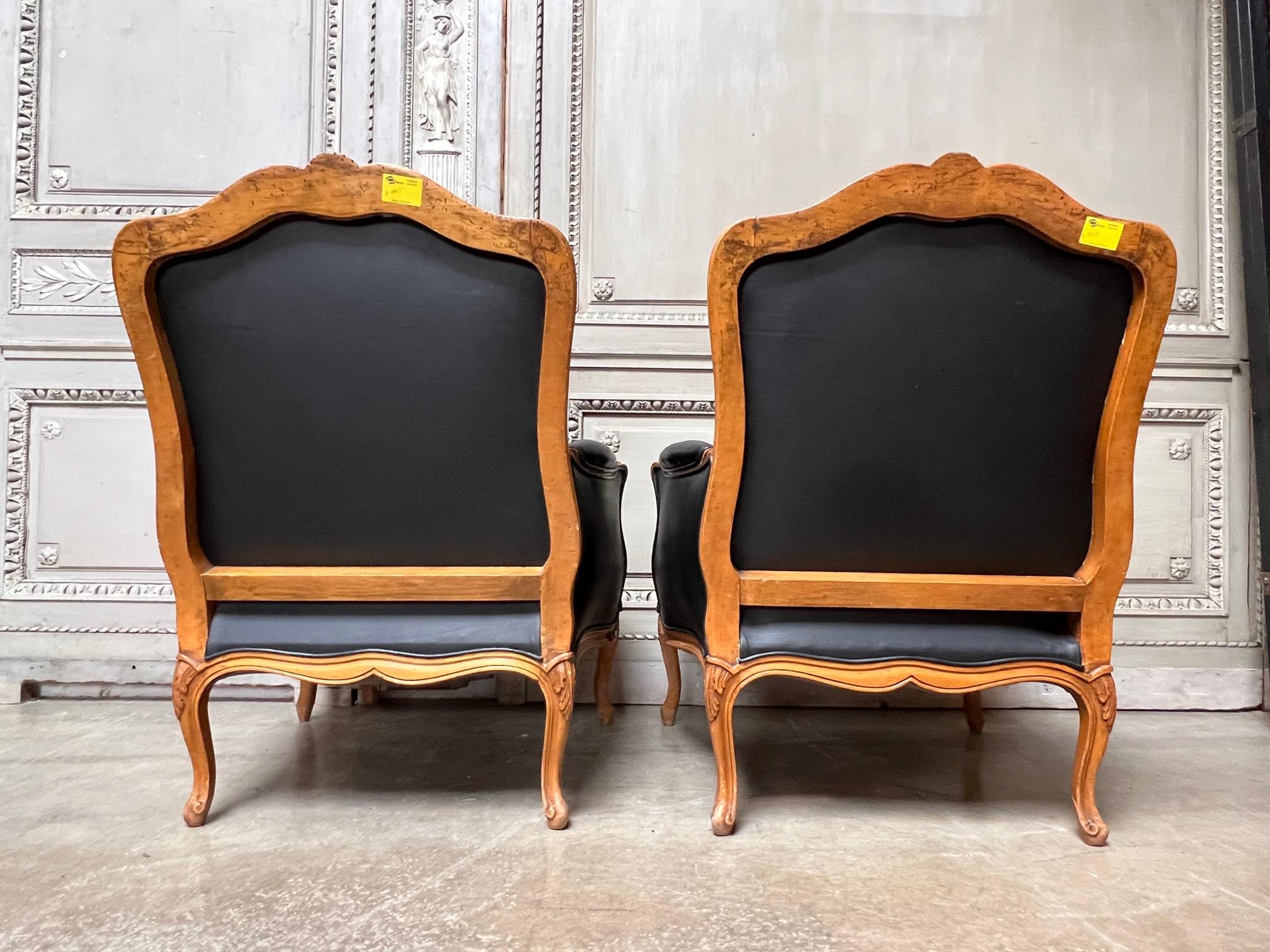 20th Century Pair of French Louis XV Style Bergeres