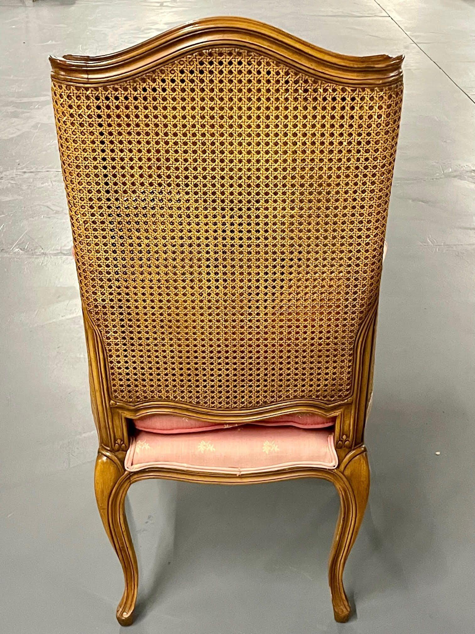 Paire de fauteuils d'appoint/fauteuils français en rotin de style Louis XV, Wingbacks, France en vente 8