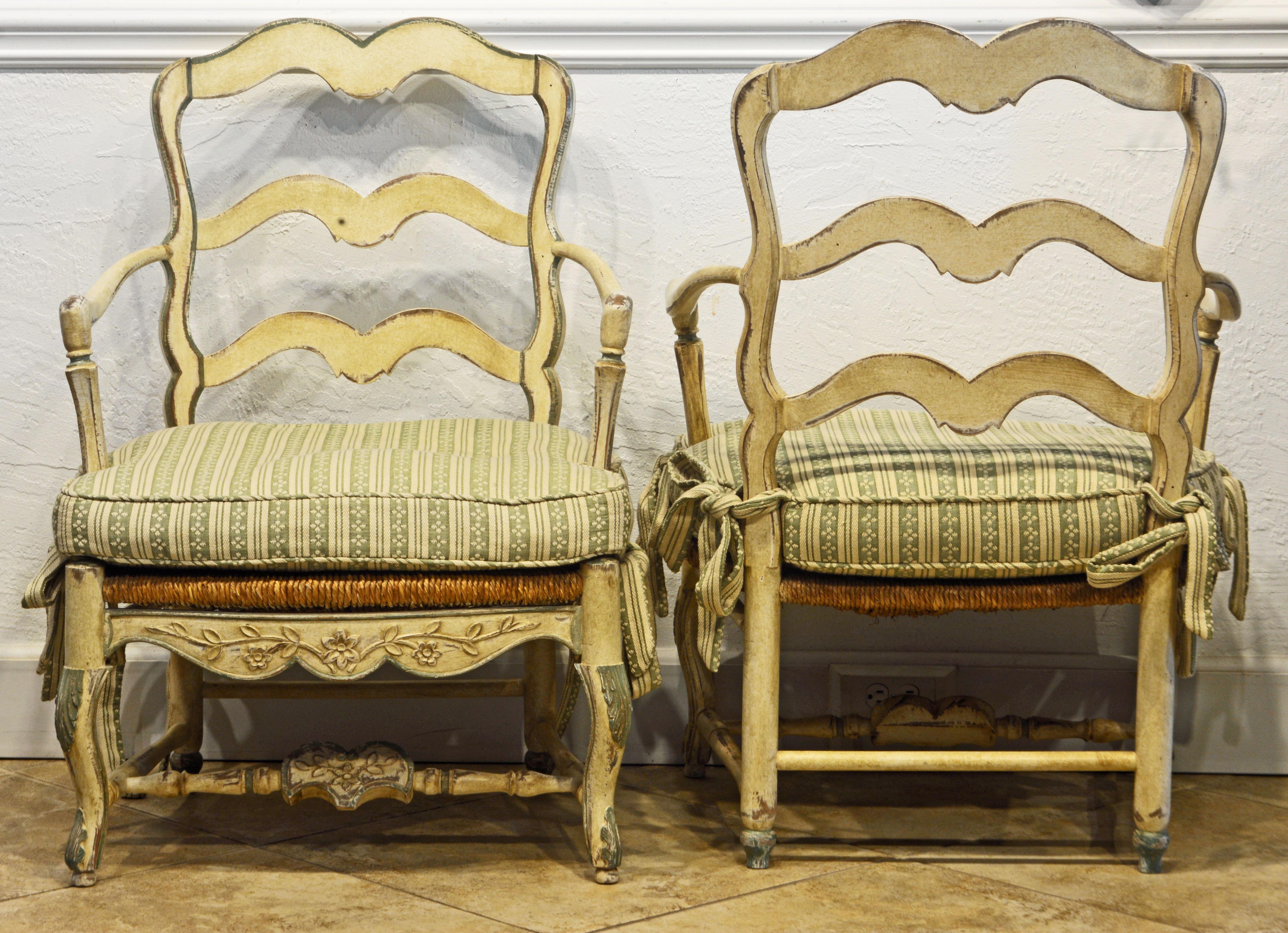 Pair of French Louis XV Style Carved and Painted Bergere Chairs, 20th Century In Good Condition In Ft. Lauderdale, FL